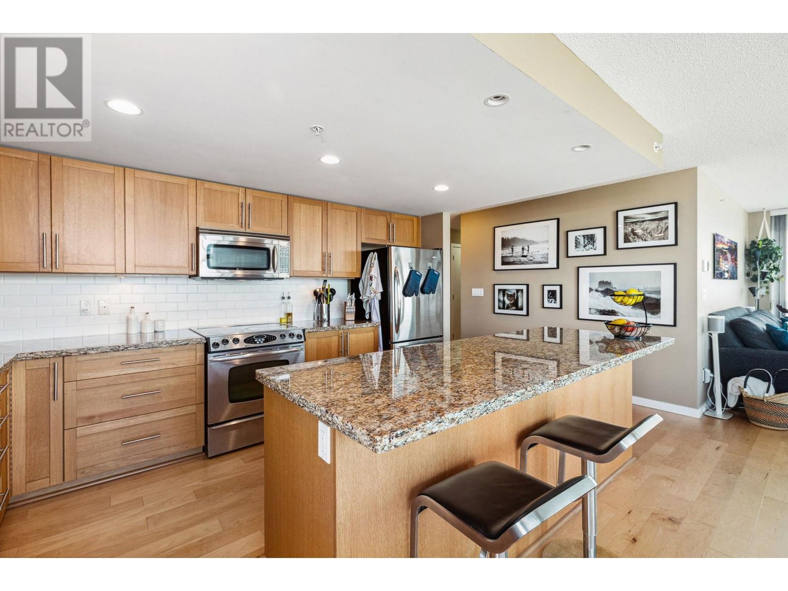 2102 125 Milross Avenue, Vancouver, British Columbia  V6A 0A1 - Photo 10 - R2988155