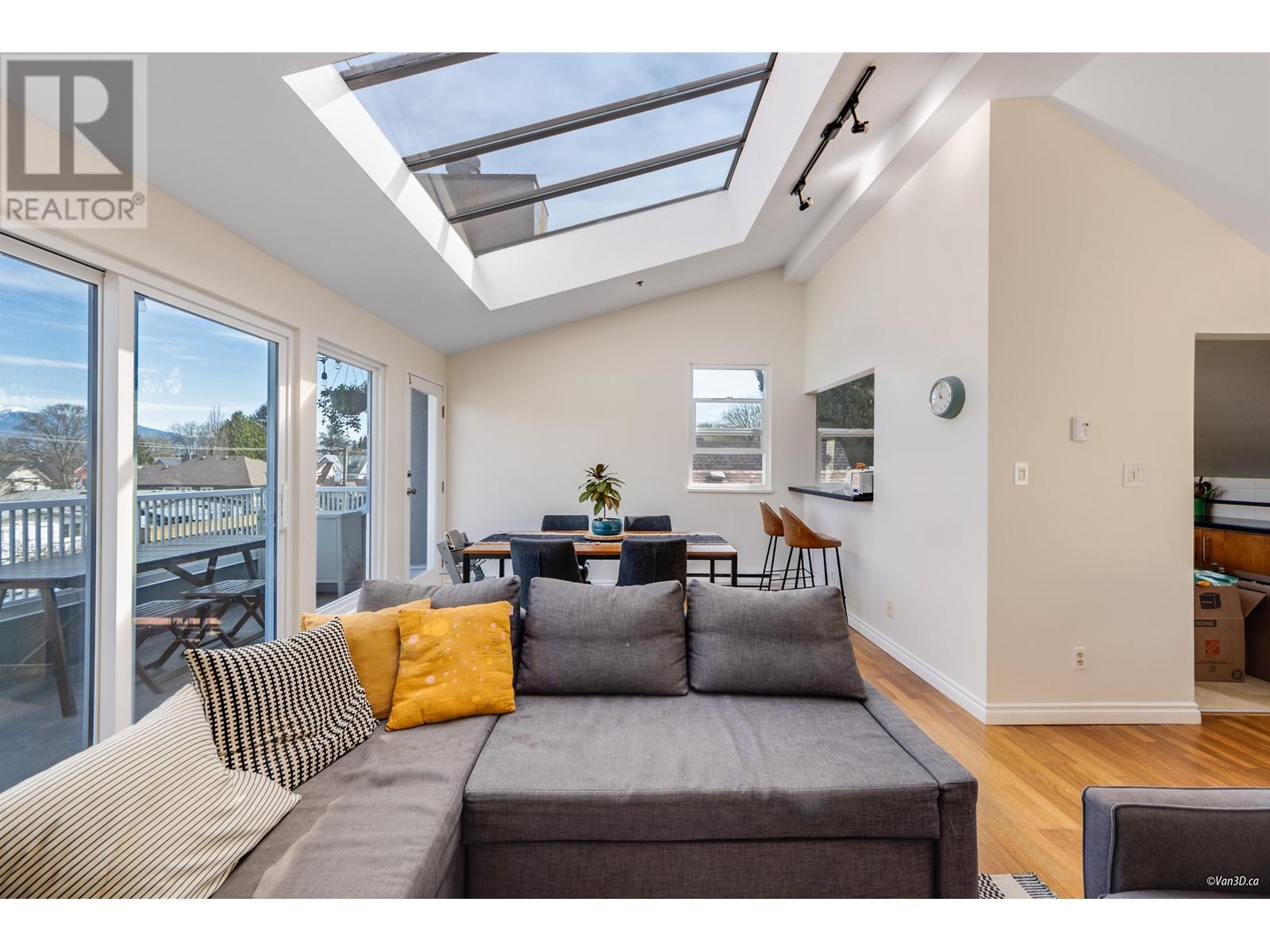 5 149 W 13th Avenue, Vancouver, British Columbia  V5Y 1V8 - Photo 9 - R2988165