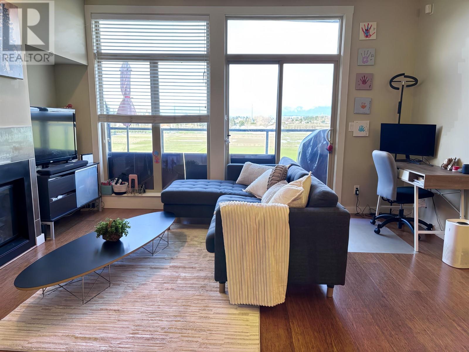 410 6233 London Road, Richmond, British Columbia  V7E 3S3 - Photo 5 - R2988173