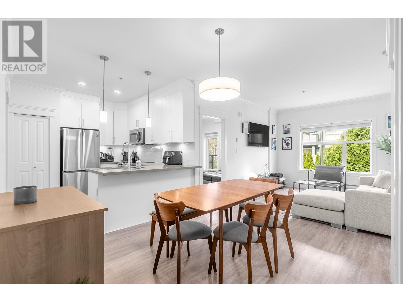 204 2389 Hawthorne Avenue, Port Coquitlam, British Columbia  V3C 1X1 - Photo 14 - R2986488