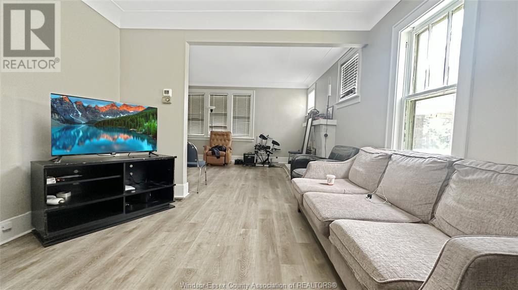 Property at 496 PARTINGTON AVENUE image 2