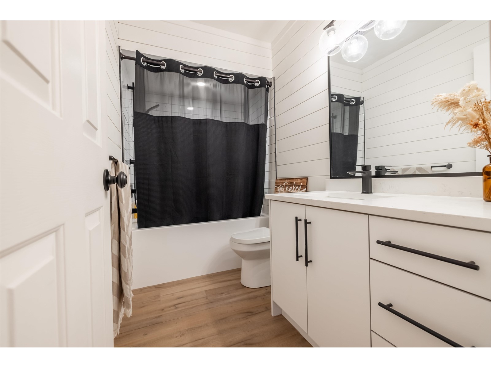 15170 Beachview Avenue, White Rock, British Columbia  V4B 1P6 - Photo 18 - R2981672