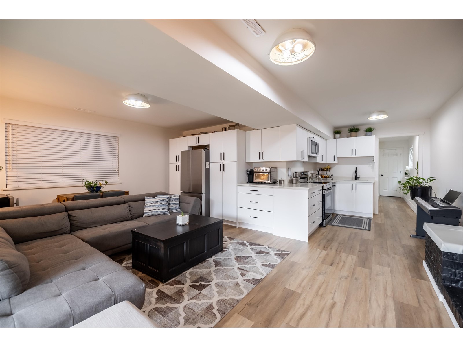 15170 Beachview Avenue, White Rock, British Columbia  V4B 1P6 - Photo 29 - R2981672