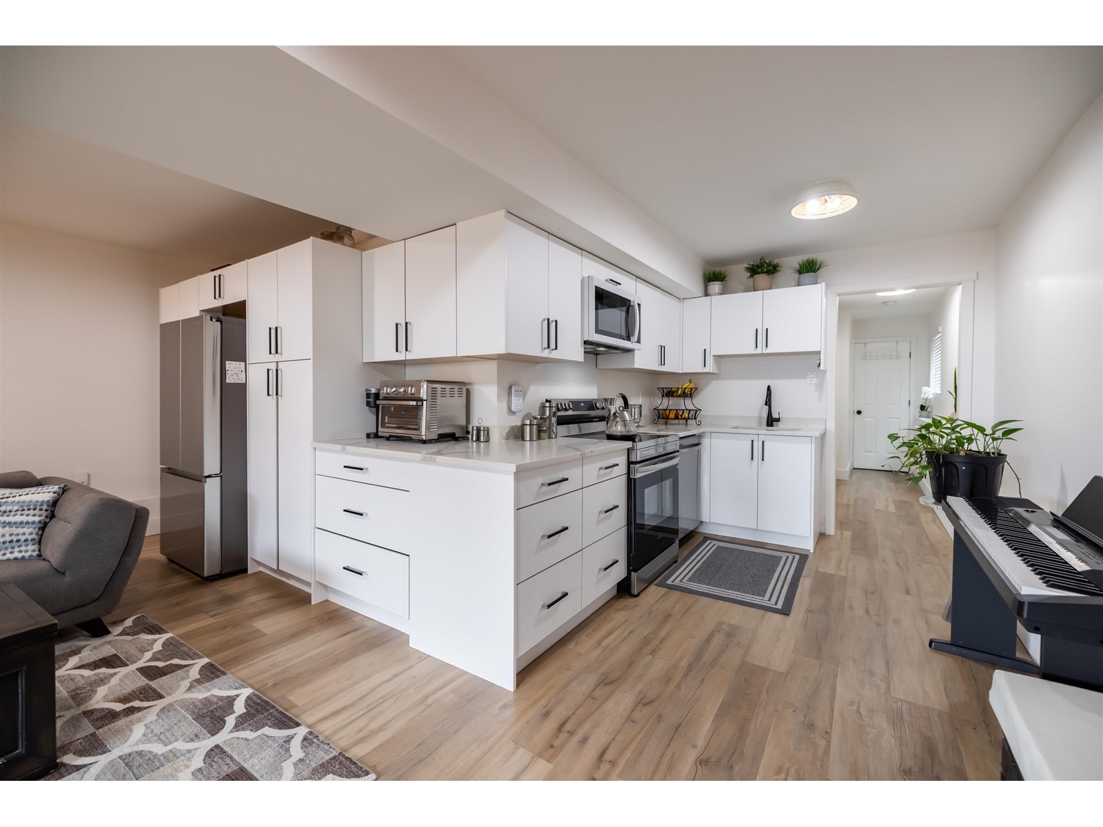 15170 Beachview Avenue, White Rock, British Columbia  V4B 1P6 - Photo 21 - R2981672