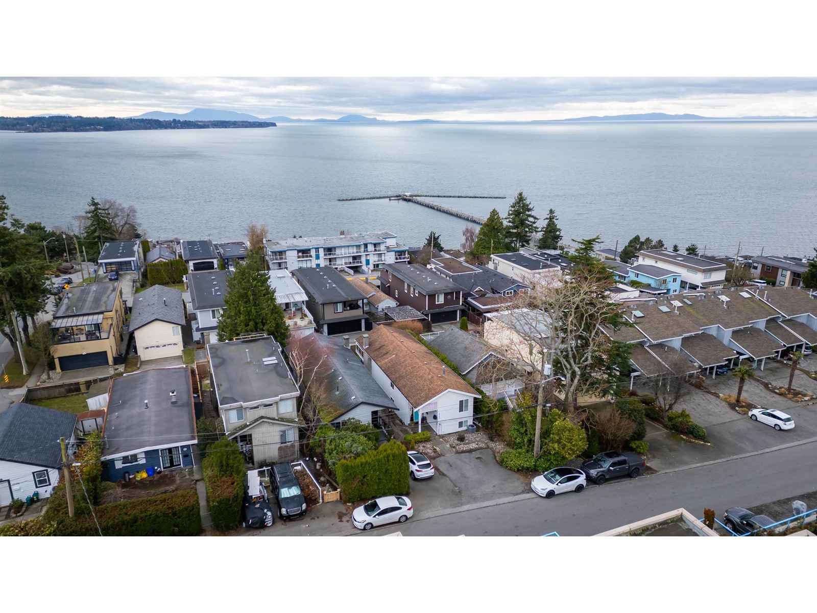 15170 Beachview Avenue, White Rock, British Columbia  V4B 1P6 - Photo 39 - R2981672