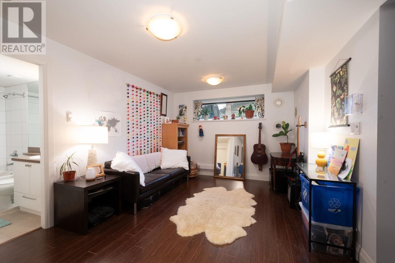 117 W 26th Avenue, Vancouver, British Columbia  V5Y 2J6 - Photo 26 - R2970050