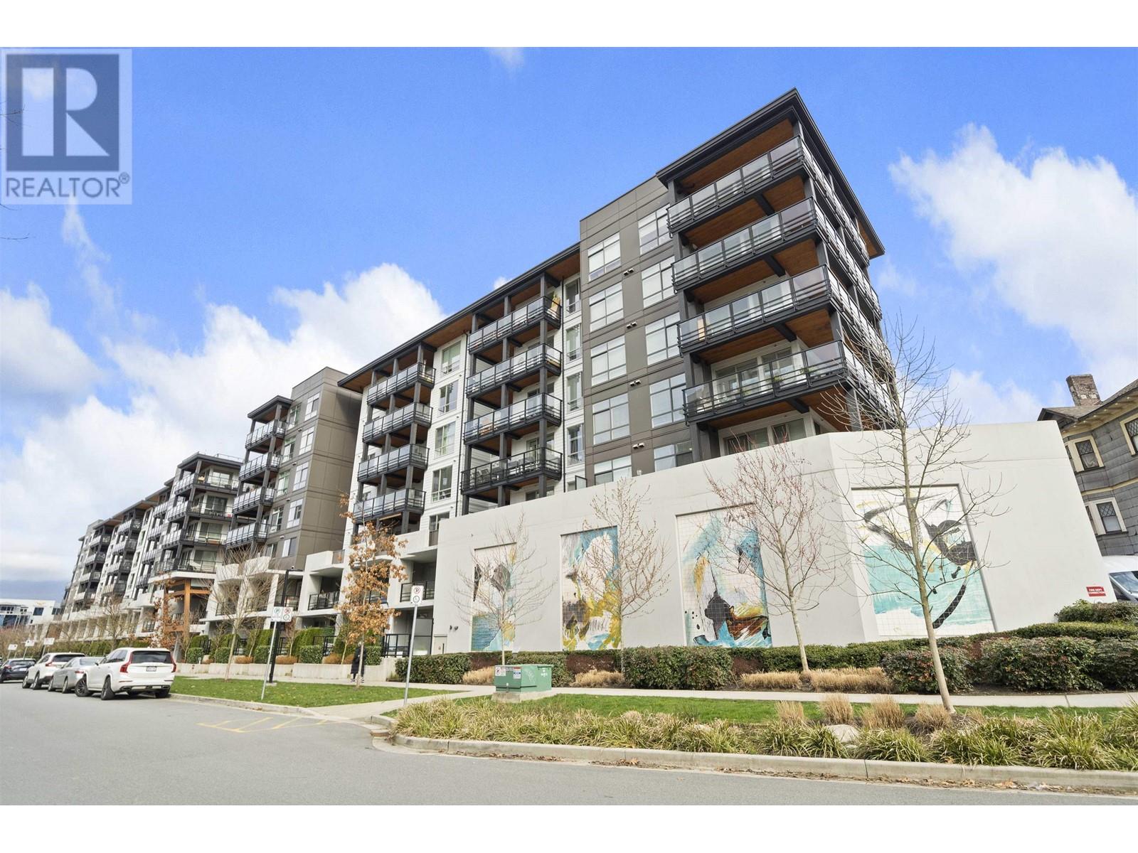 109 128 E 8 STREET, north vancouver, British Columbia