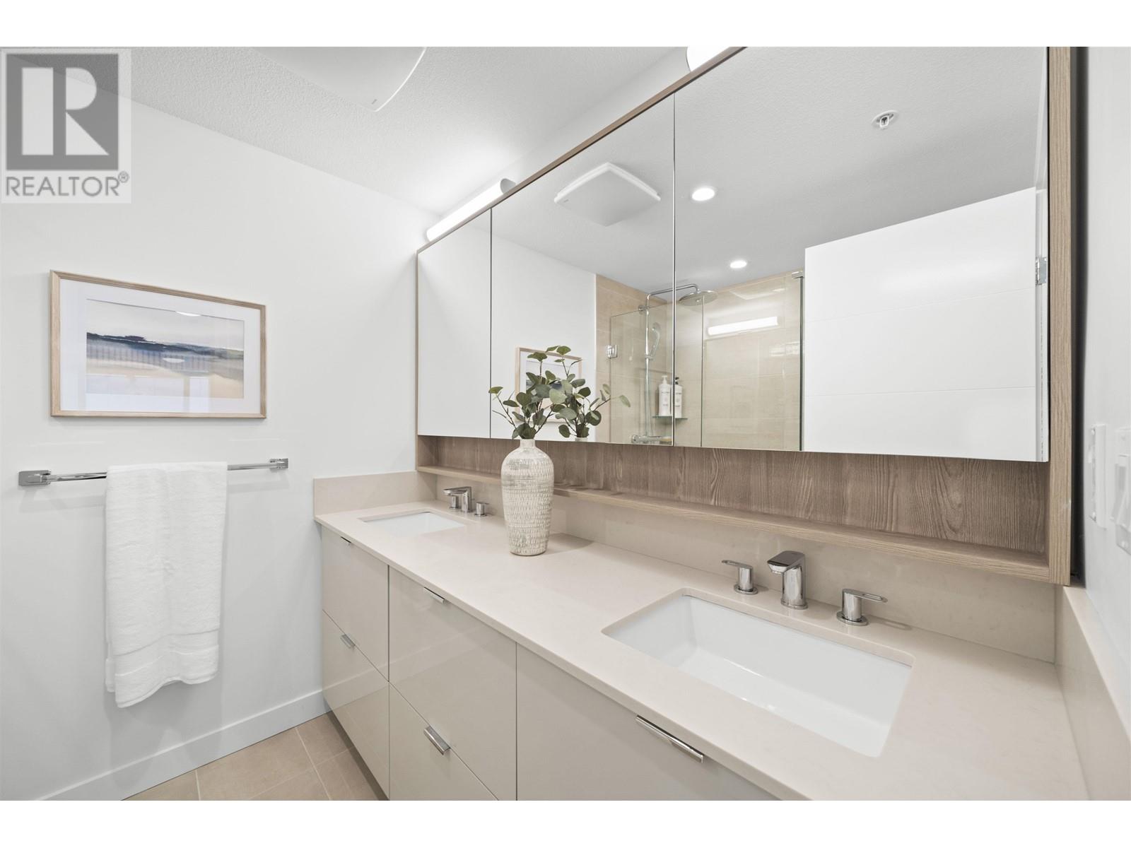 109 128 E 8 Street, North Vancouver, British Columbia  V7L 0H2 - Photo 15 - R2988183