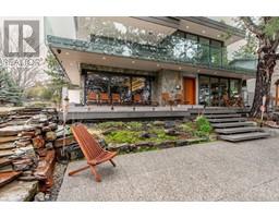 2825 Parkside Drive S Henderson Lake, Lethbridge, Ca