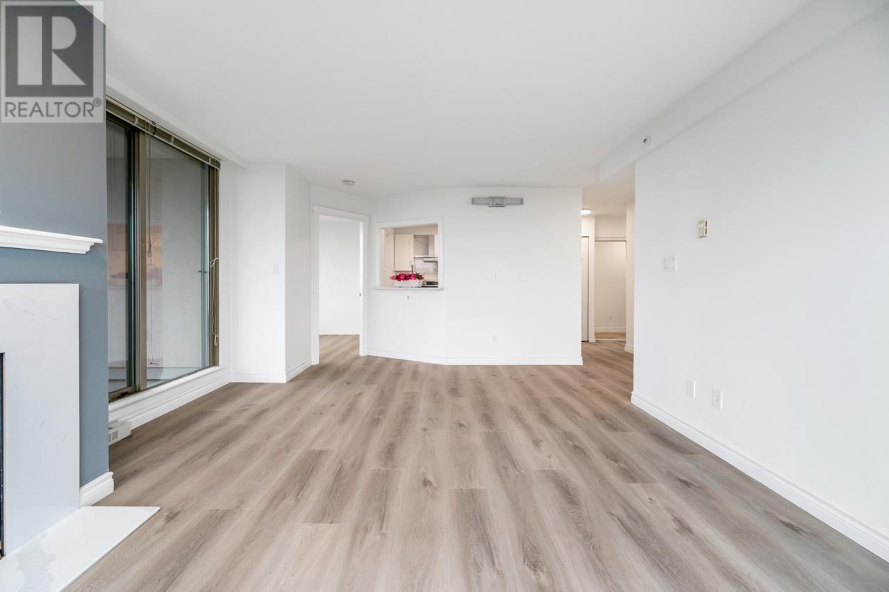 1501 3070 Guildford Way, Coquitlam, British Columbia  V3B 7R8 - Photo 9 - R2986298
