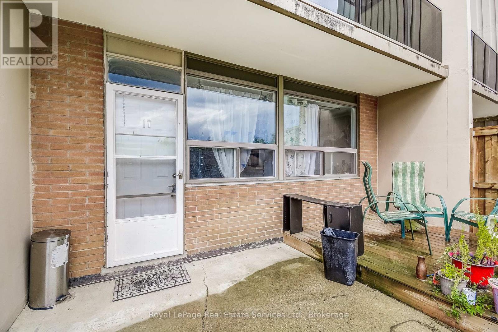 17 - 15 Albright Road, Hamilton, Ontario  L8K 5J2 - Photo 27 - X12070778