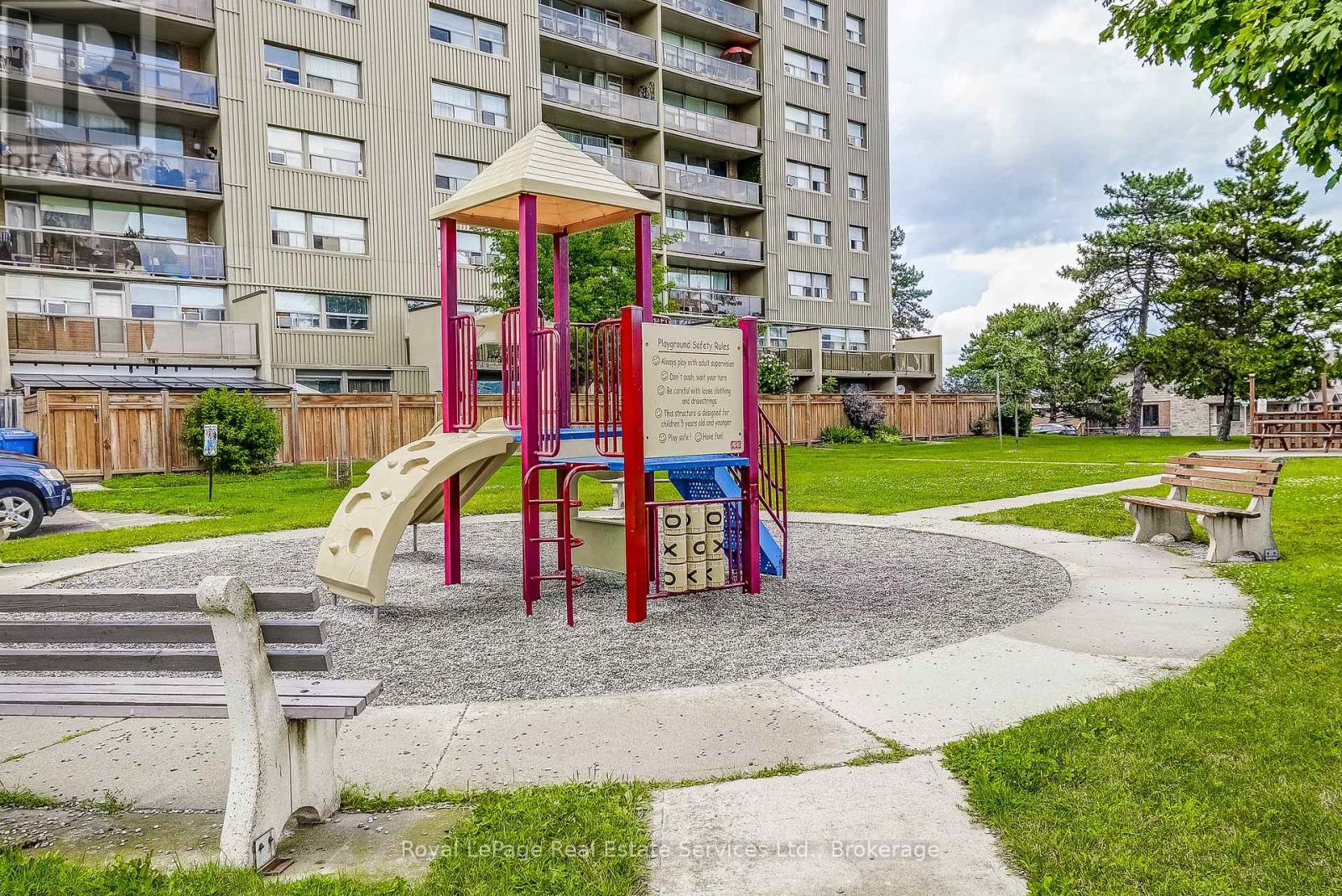 17 - 15 Albright Road, Hamilton, Ontario  L8K 5J2 - Photo 32 - X12070778