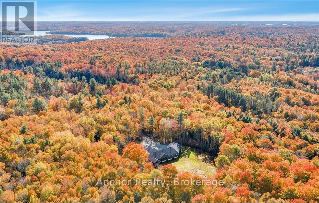 1250 Old Parry Sound Road, Muskoka Lakes, Ontario  P0B 1M0 - Photo 16 - X12070793