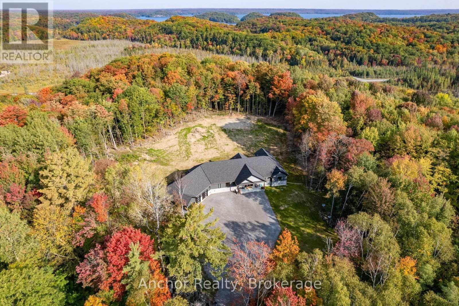 1250 Old Parry Sound Road, Muskoka Lakes, Ontario  P0B 1M0 - Photo 37 - X12070793