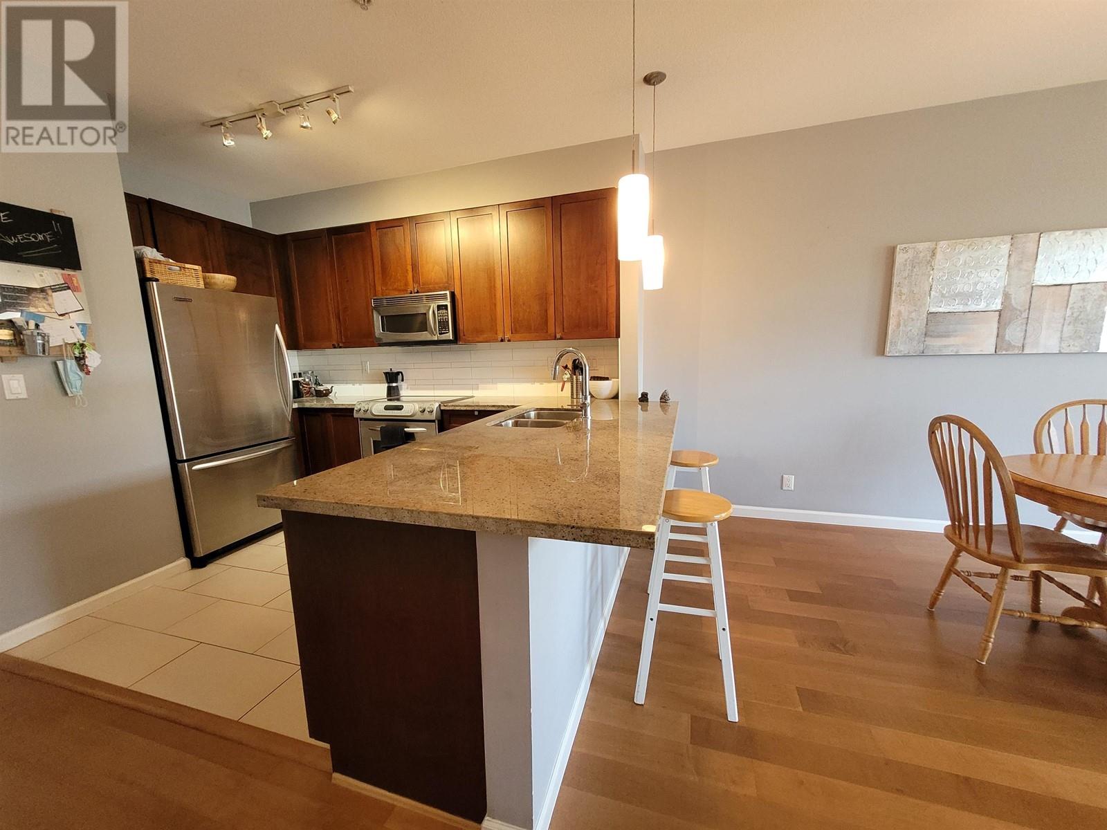 57 245 Francis Way, New Westminster, British Columbia  V3L 0A7 - Photo 8 - R2985391