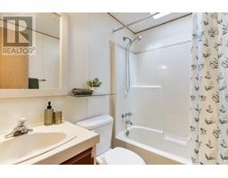 122 11970 PINYON DRIVE