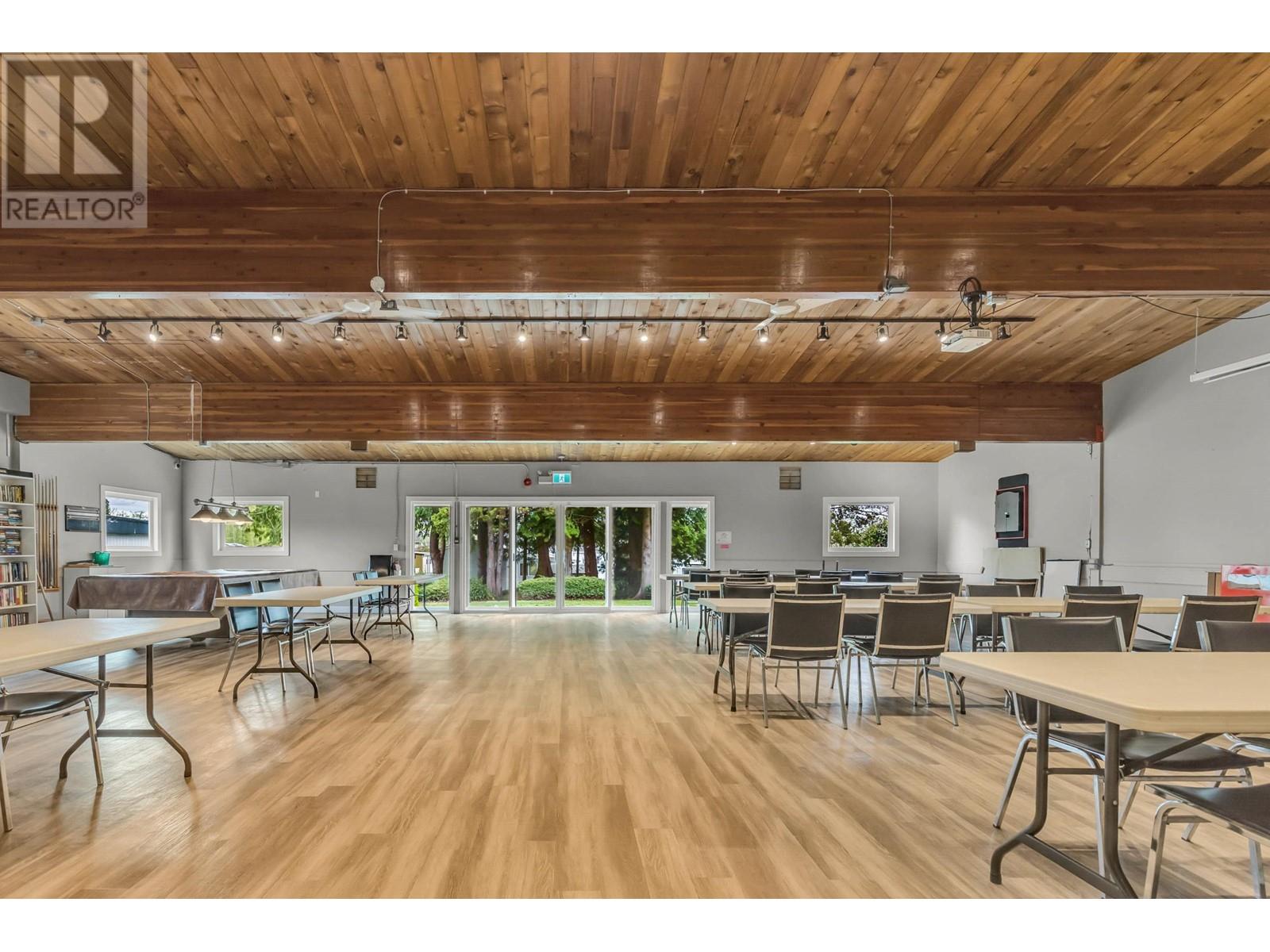 122 11970 PINYON DRIVE