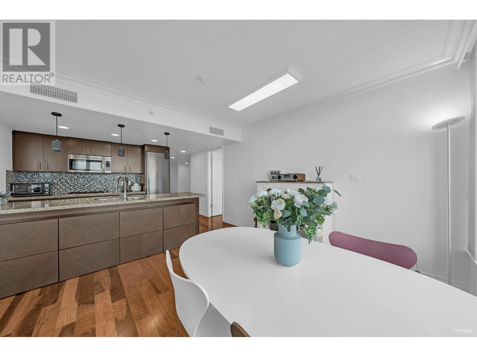 502 133 E Esplanade, North Vancouver, British Columbia  V7L 1A1 - Photo 15 - R2987581
