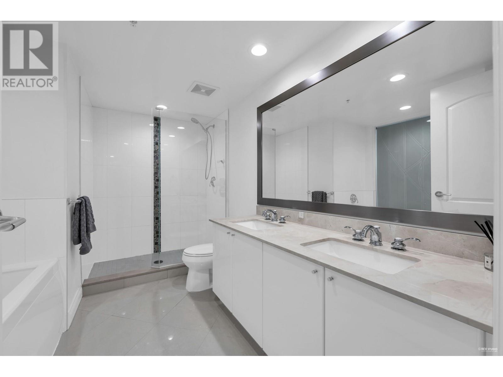 502 133 E Esplanade, North Vancouver, British Columbia  V7L 1A1 - Photo 26 - R2987581
