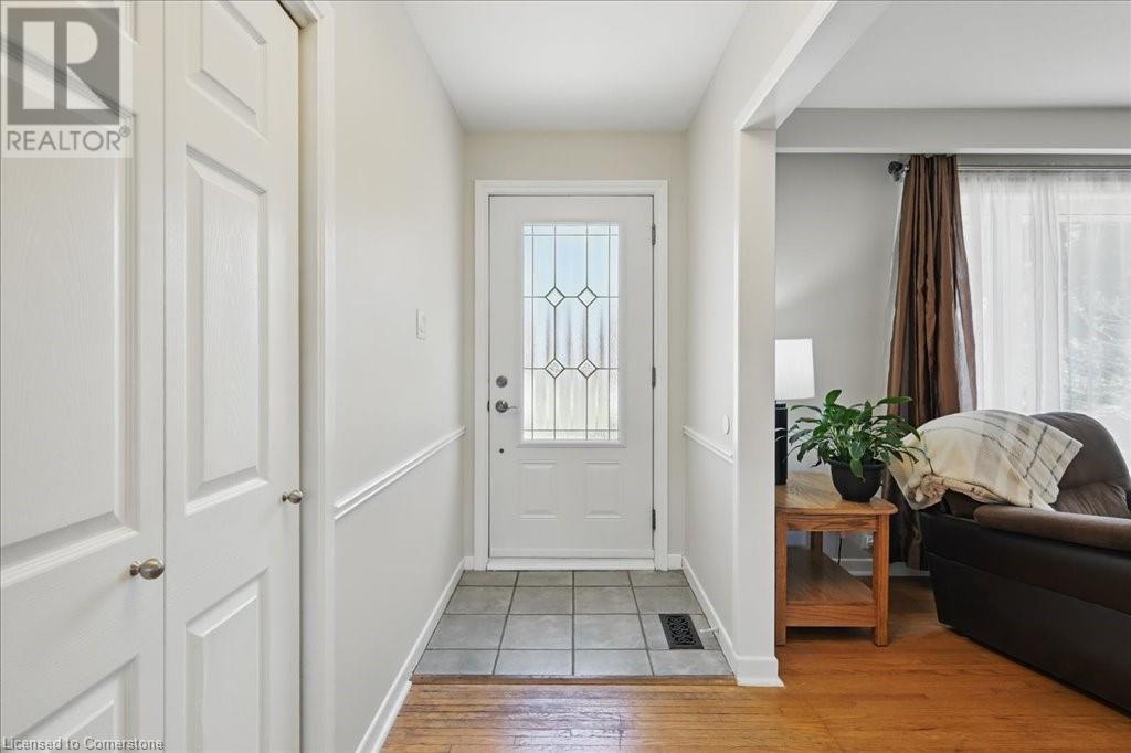 Property at 452 WEDGEWOOD Drive image 5