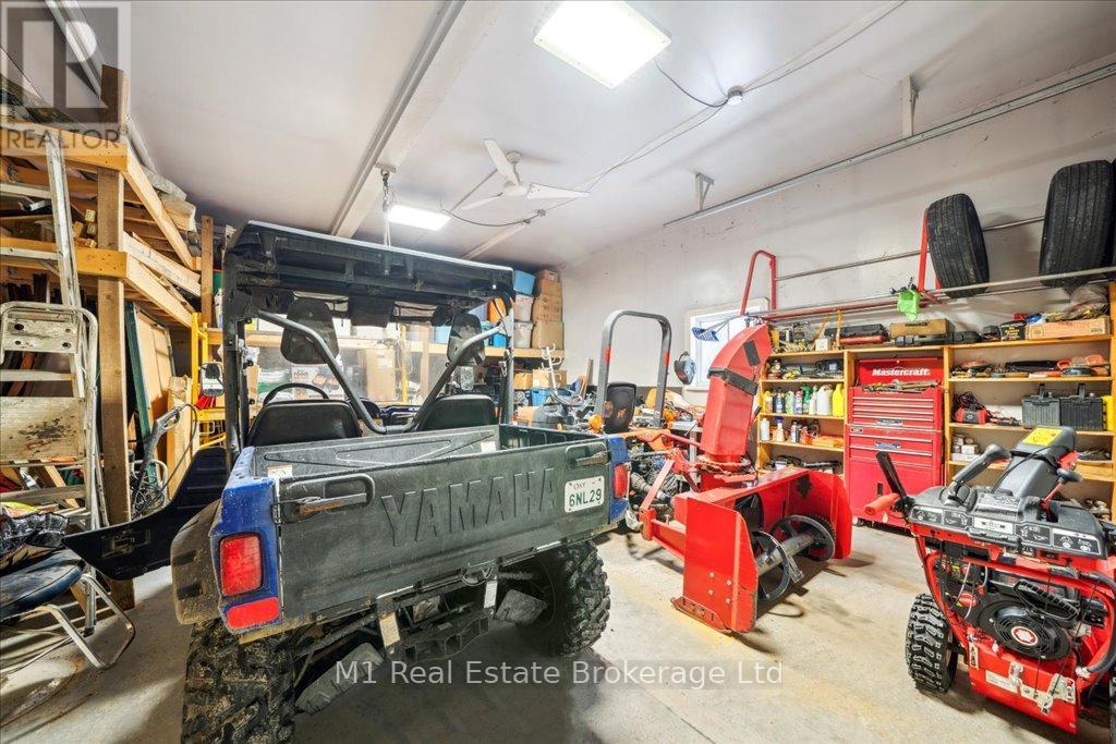 16a Hayhoe Road, Seguin, Ontario  P2A 2W8 - Photo 23 - X12070805