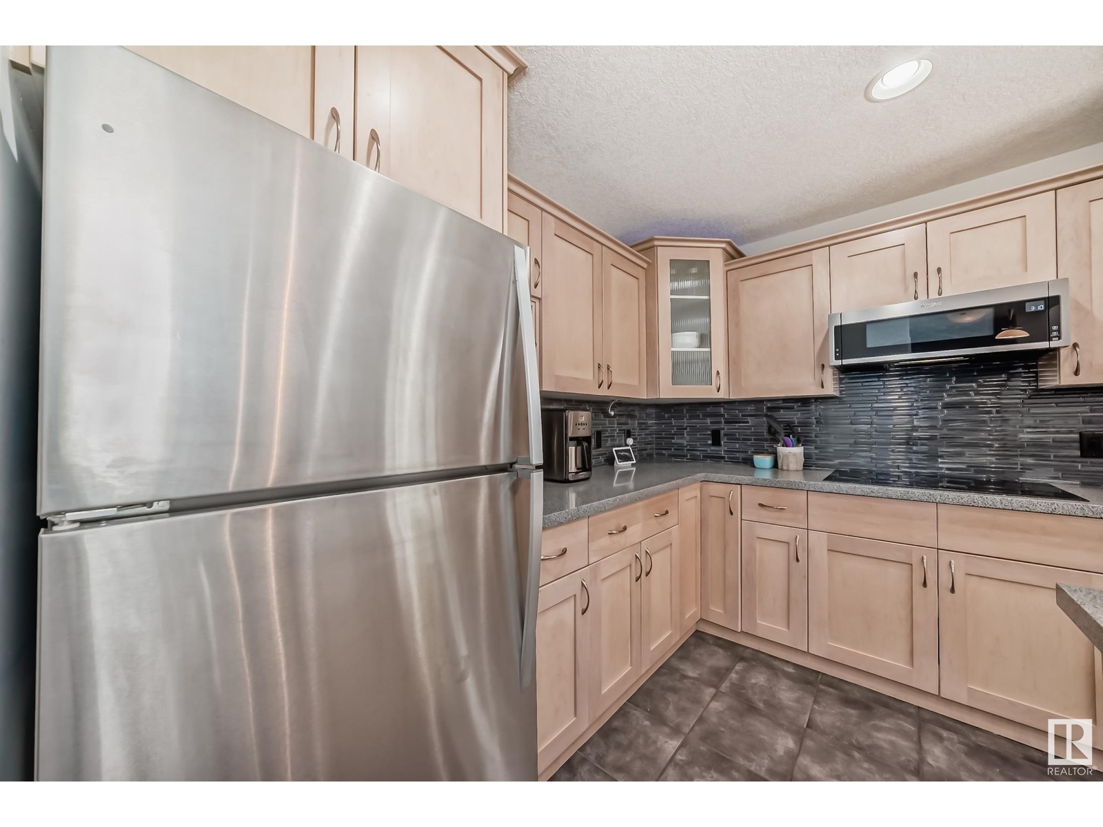 10048 93 St Nw, Edmonton, Alberta  T5H 1W7 - Photo 11 - E4429757