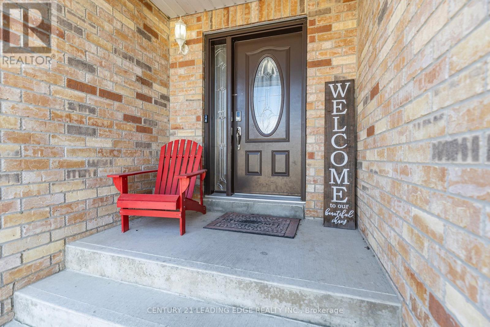 Property at 77 MAPLEWOOD AVENUE image 3