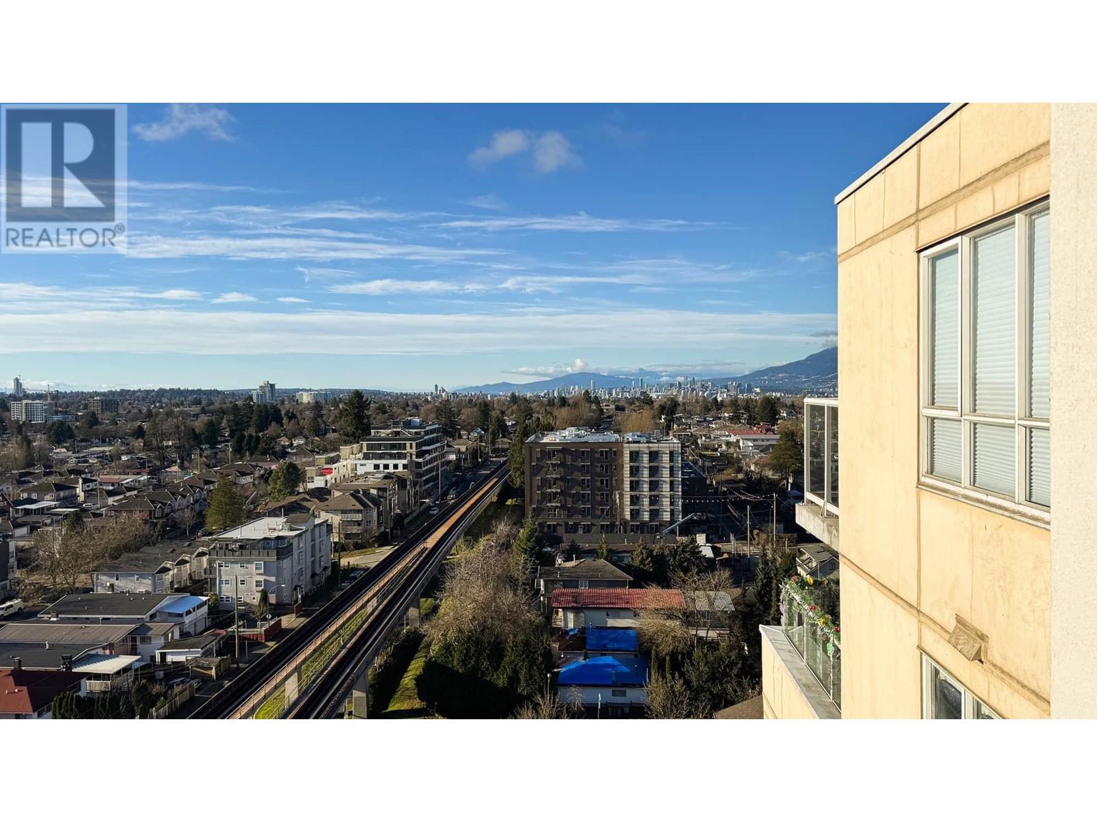 Listing Picture 14 of 27 : 1403 3455 ASCOT PLACE, Vancouver / 溫哥華 - 魯藝地產 Yvonne Lu Group - MLS Medallion Club Member