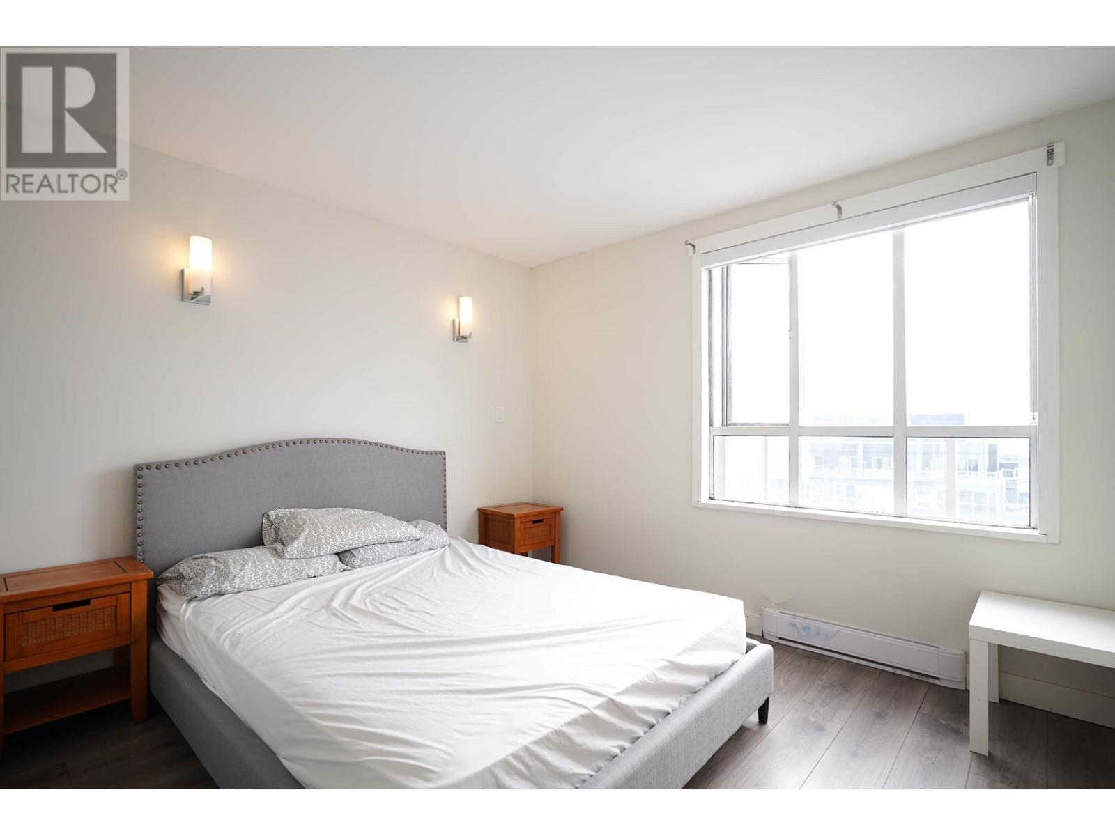 Listing Picture 8 of 27 : 1403 3455 ASCOT PLACE, Vancouver / 溫哥華 - 魯藝地產 Yvonne Lu Group - MLS Medallion Club Member