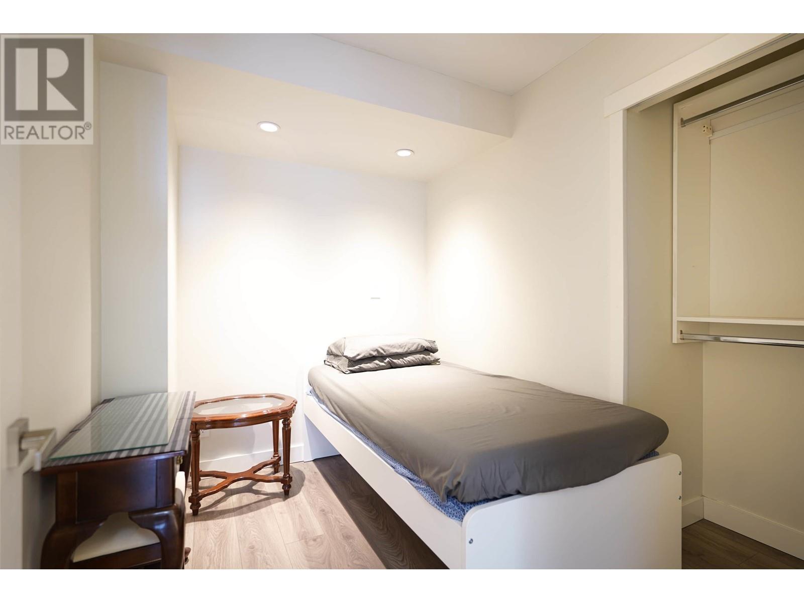 Listing Picture 11 of 27 : 1403 3455 ASCOT PLACE, Vancouver / 溫哥華 - 魯藝地產 Yvonne Lu Group - MLS Medallion Club Member