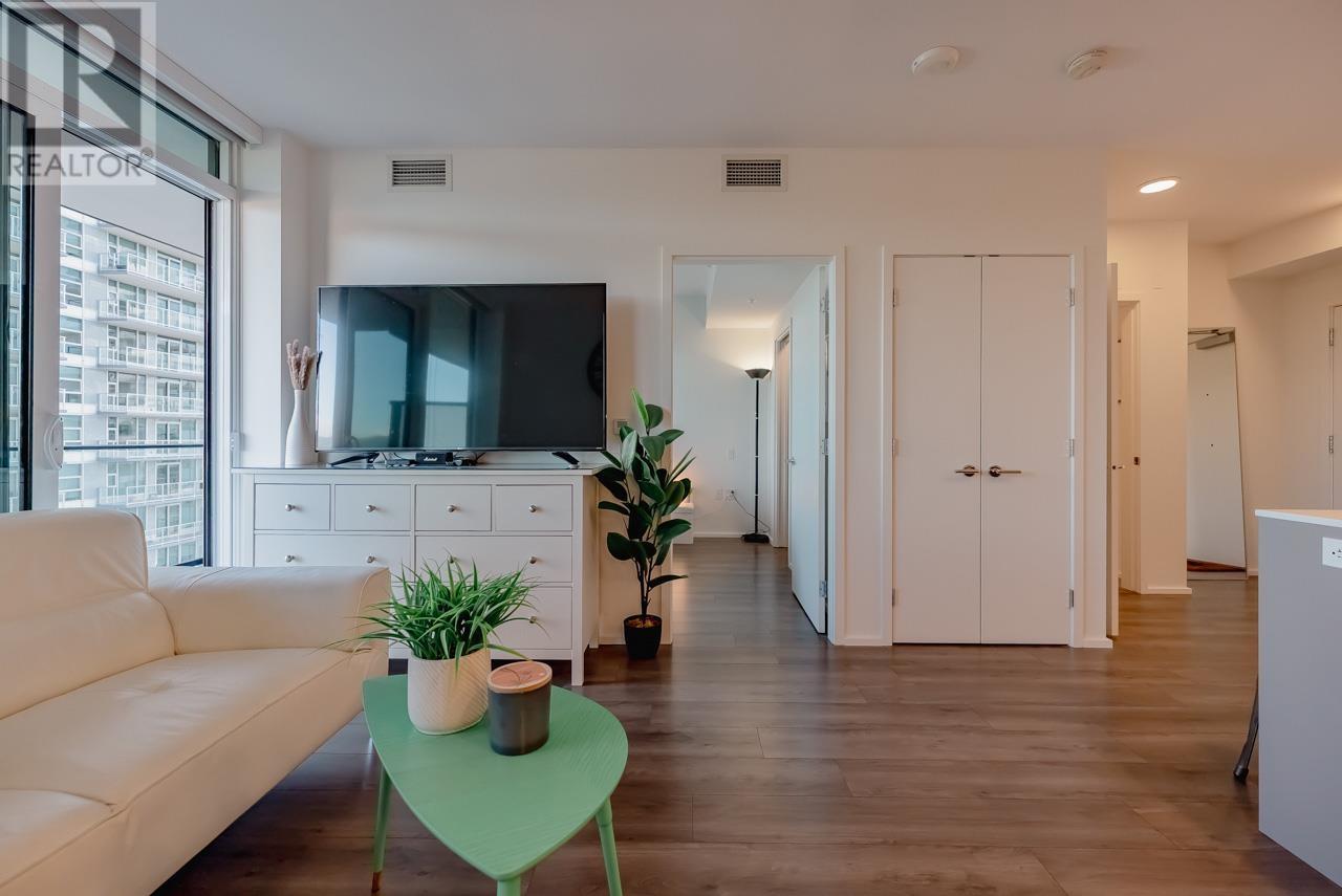 1302 3809 Evergreen Place, Burnaby, British Columbia  V3J 0M1 - Photo 12 - R2975514