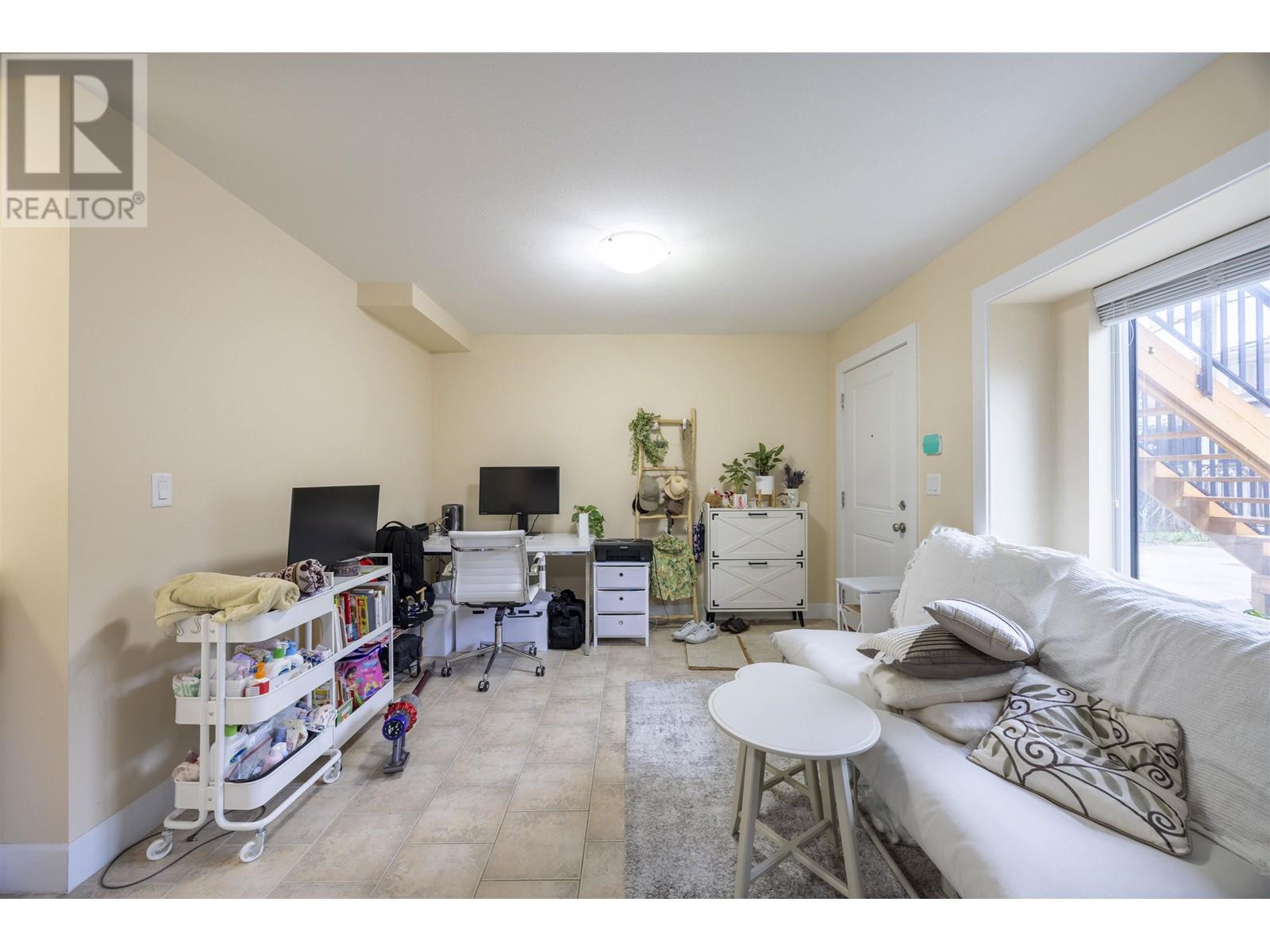 4346 Wildwood Crescent, Burnaby, British Columbia  V5G 2M4 - Photo 17 - R2984083