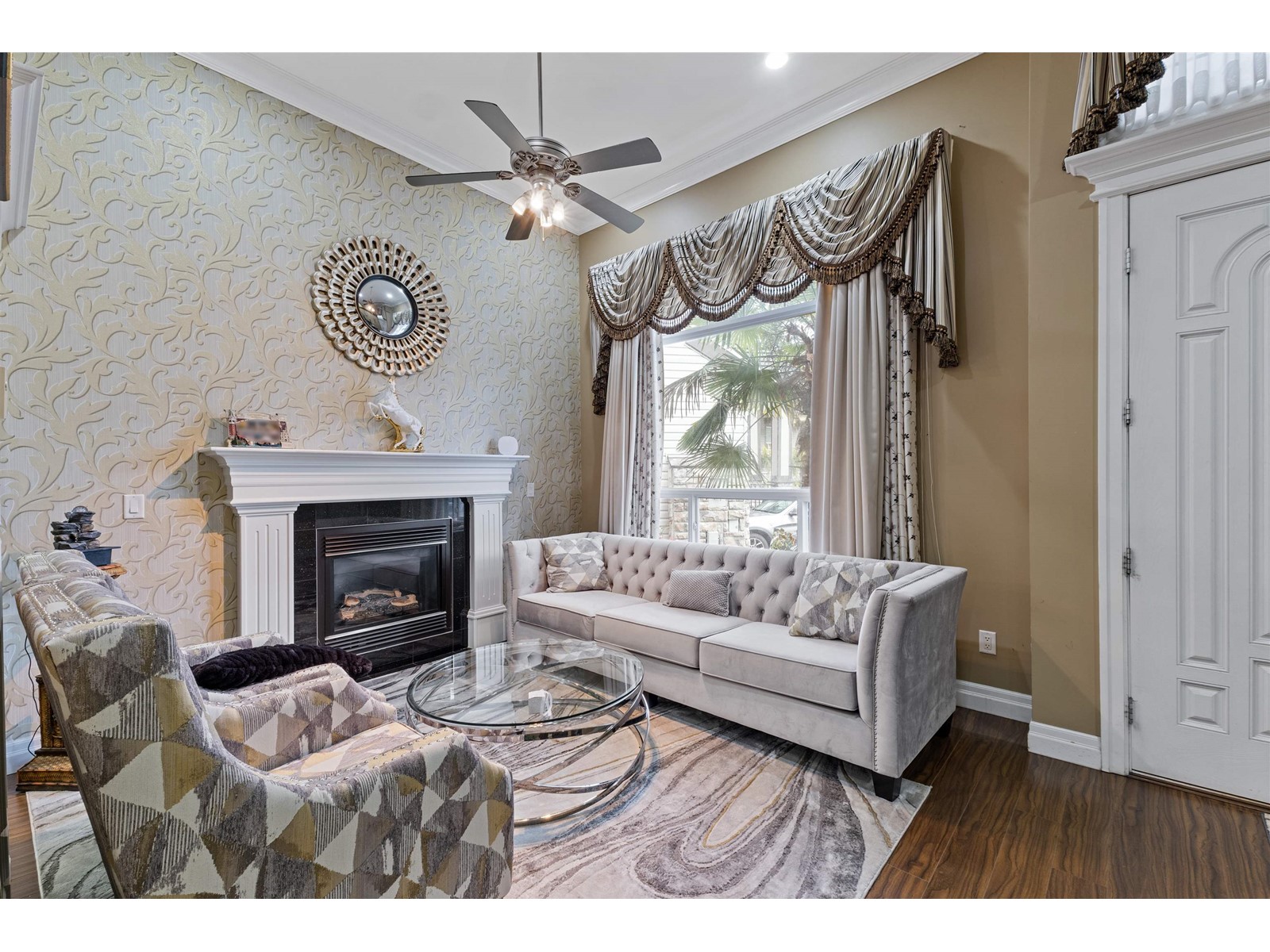 Property at 14681 78 AVENUE image 3