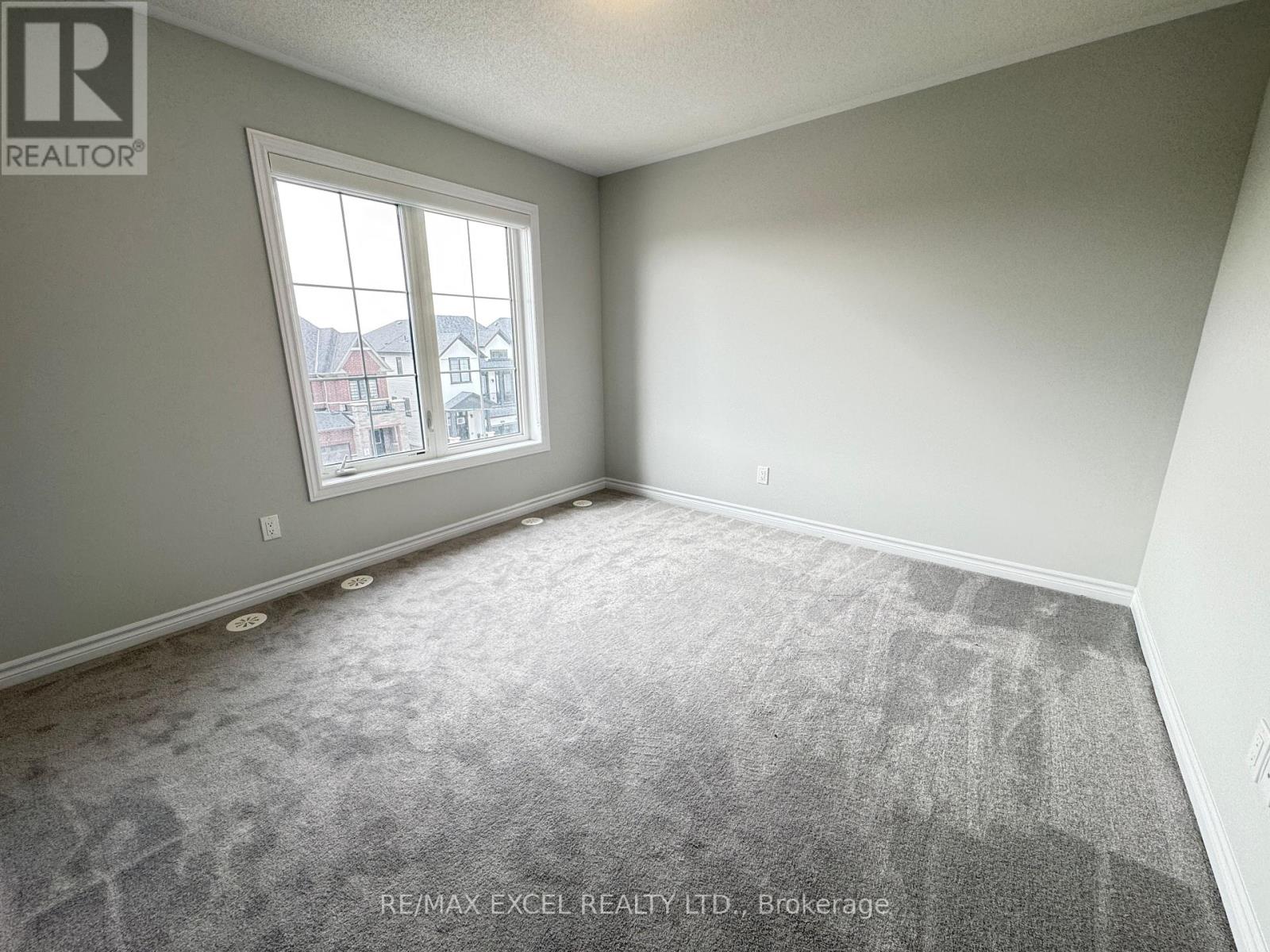 1066 Dyas Avenue, Oshawa, Ontario  L1L 0X1 - Photo 11 - E12070871