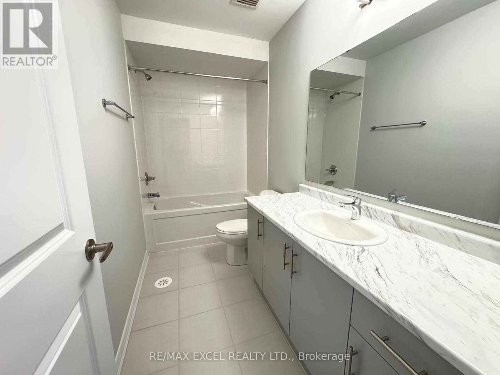 1066 Dyas Avenue, Oshawa, Ontario  L1L 0X1 - Photo 13 - E12070871