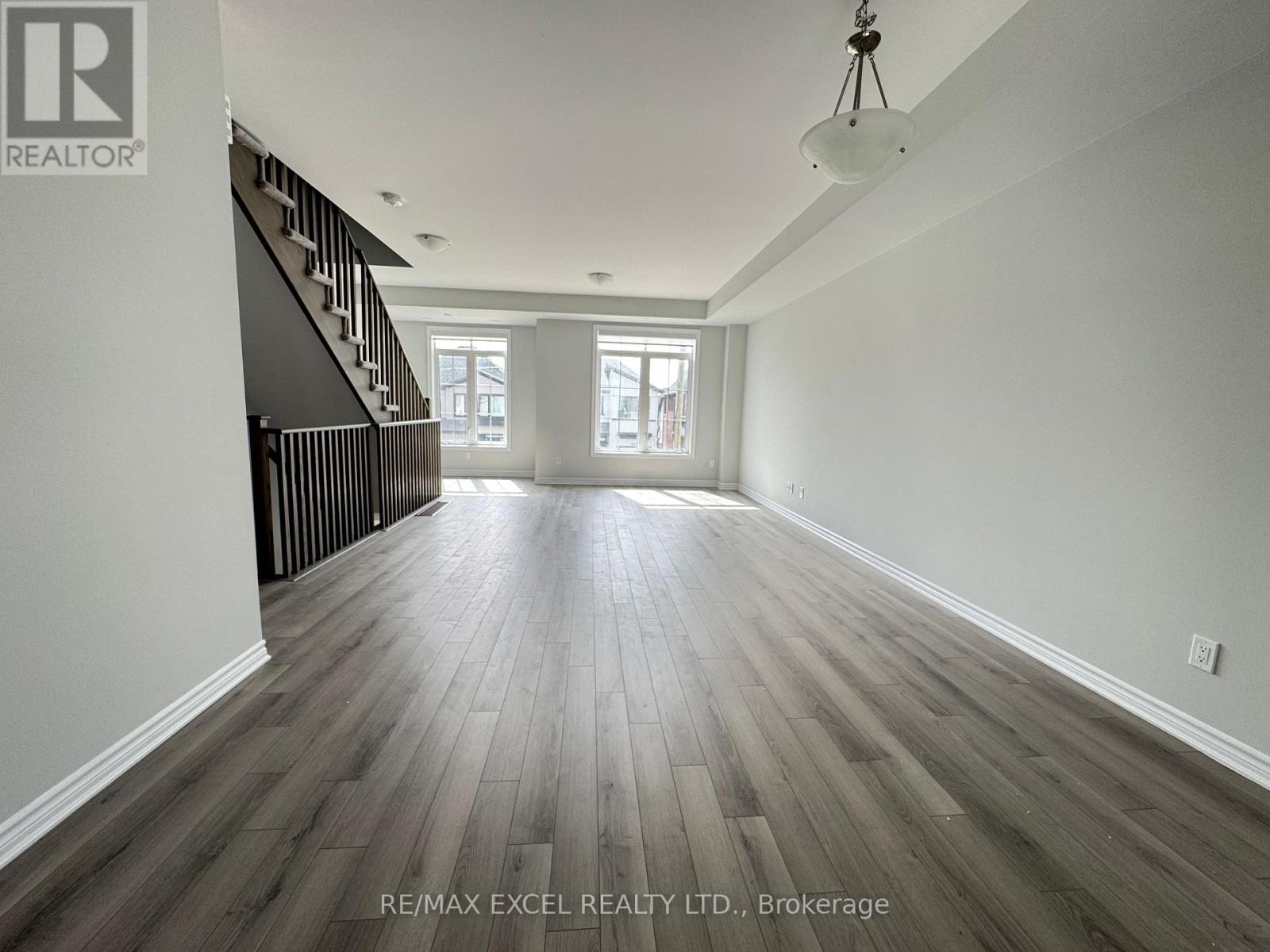 1066 Dyas Avenue, Oshawa, Ontario  L1L 0X1 - Photo 8 - E12070871