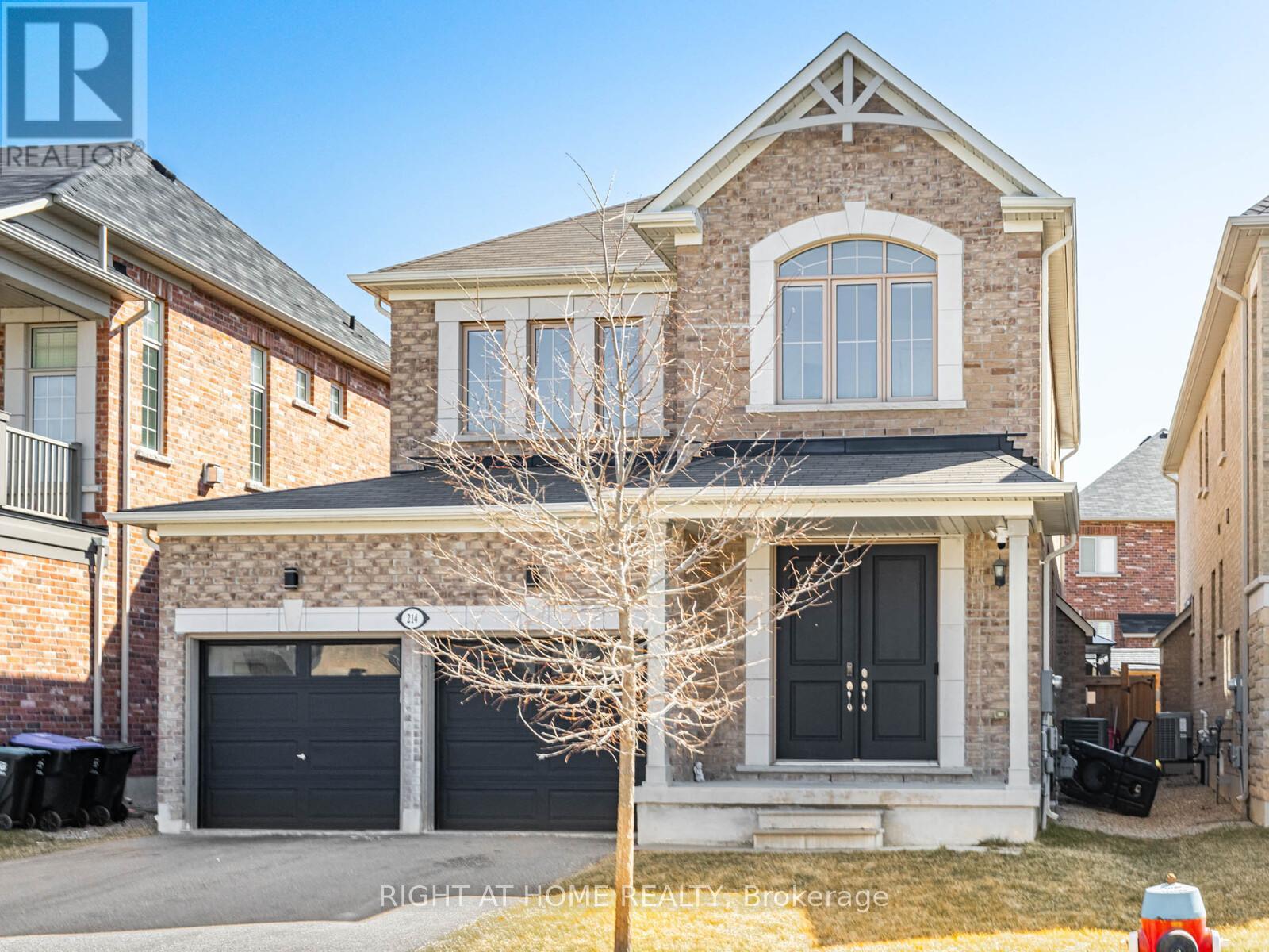 Property at 214 STEVENSON CRESCENT image 4