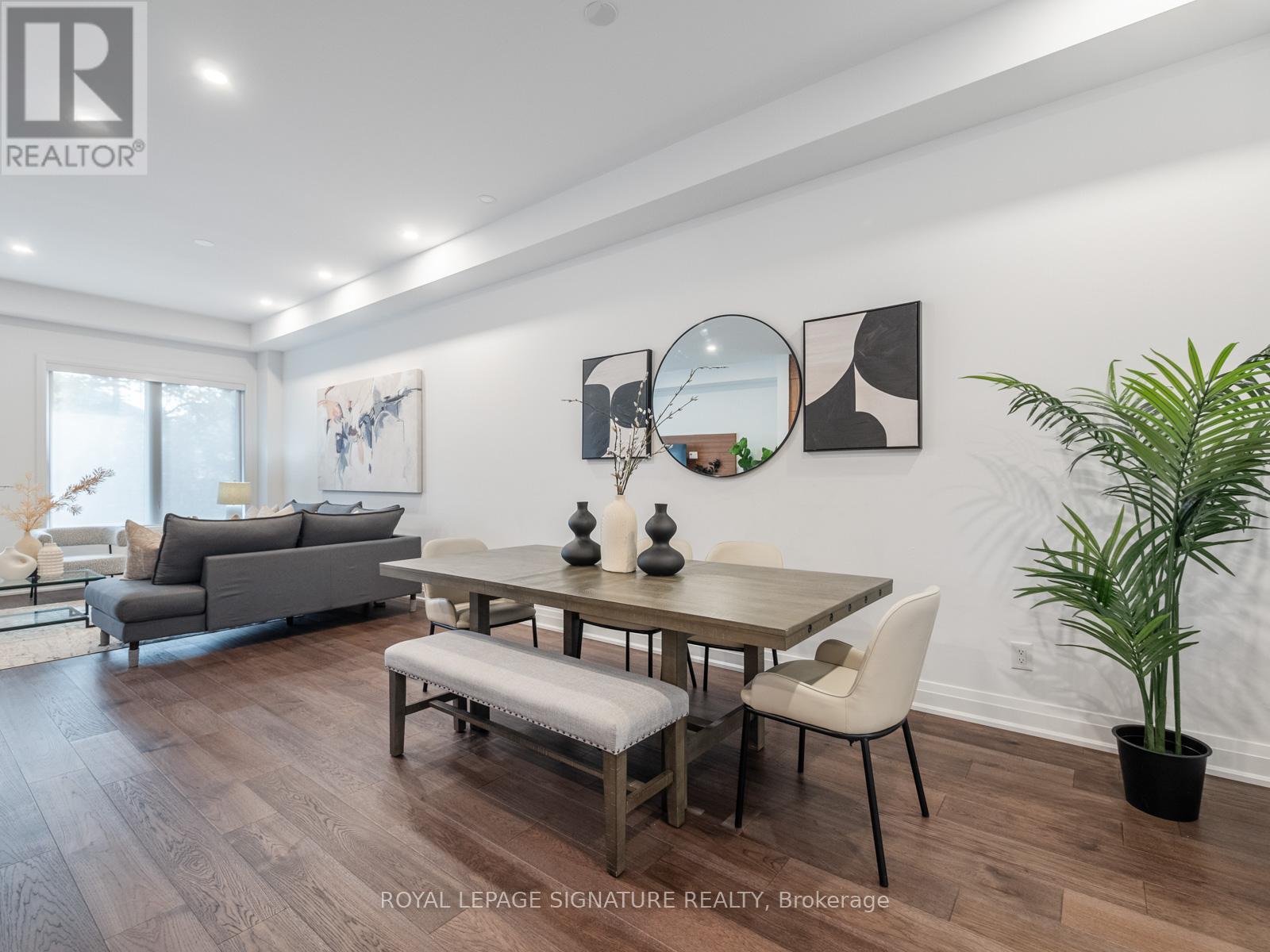 Property at 9 DIREZZE COURT W image 5