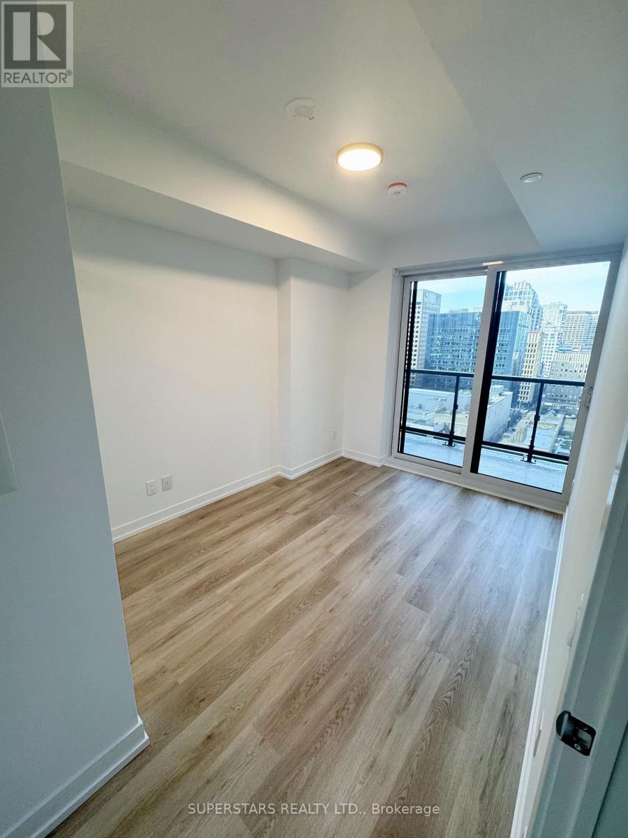 1701 - 771 Yonge Street, Toronto, Ontario  M4W 0B8 - Photo 5 - C12070882