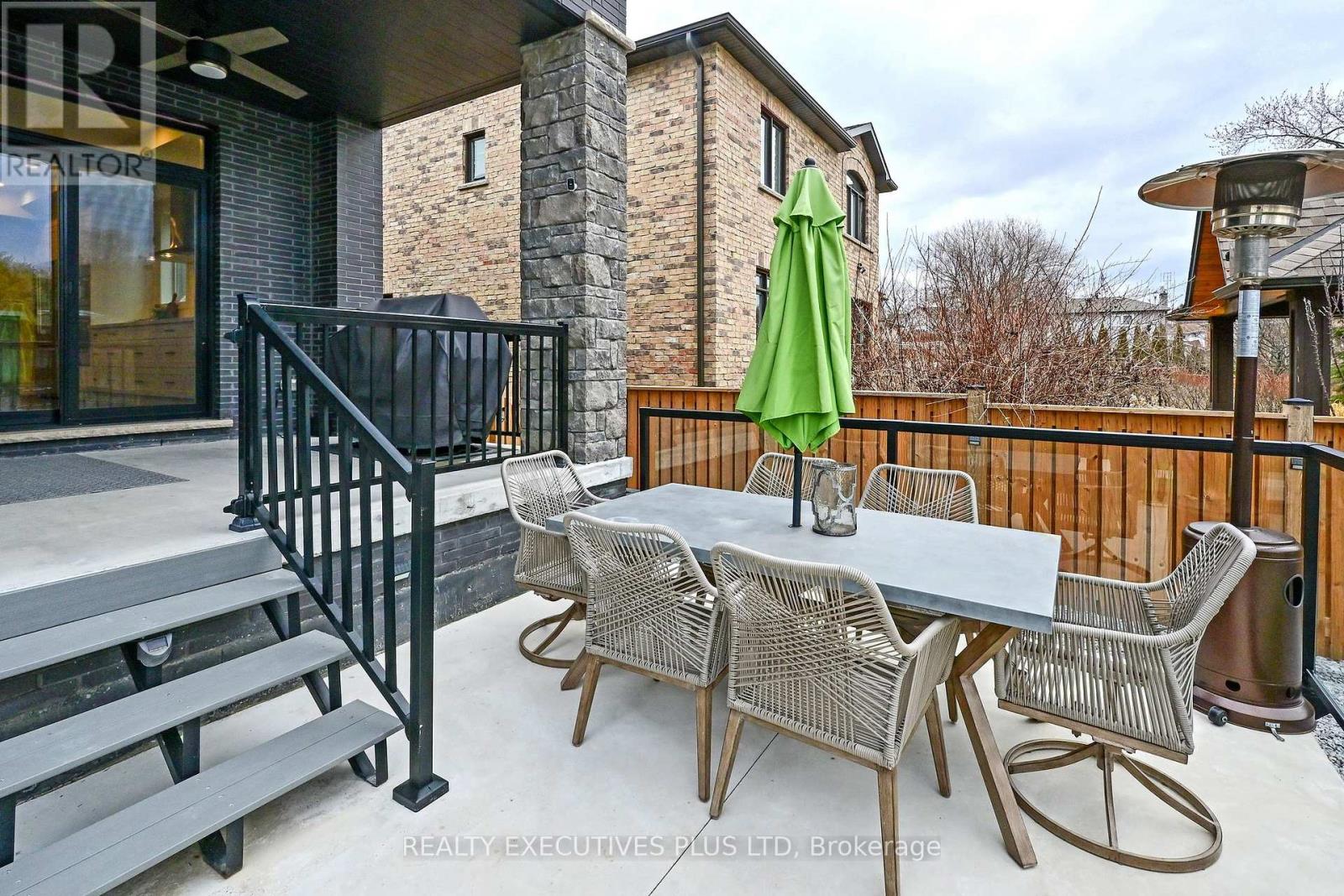 367 Rosebank Road, Pickering, Ontario  L1W 2N3 - Photo 34 - E12070887