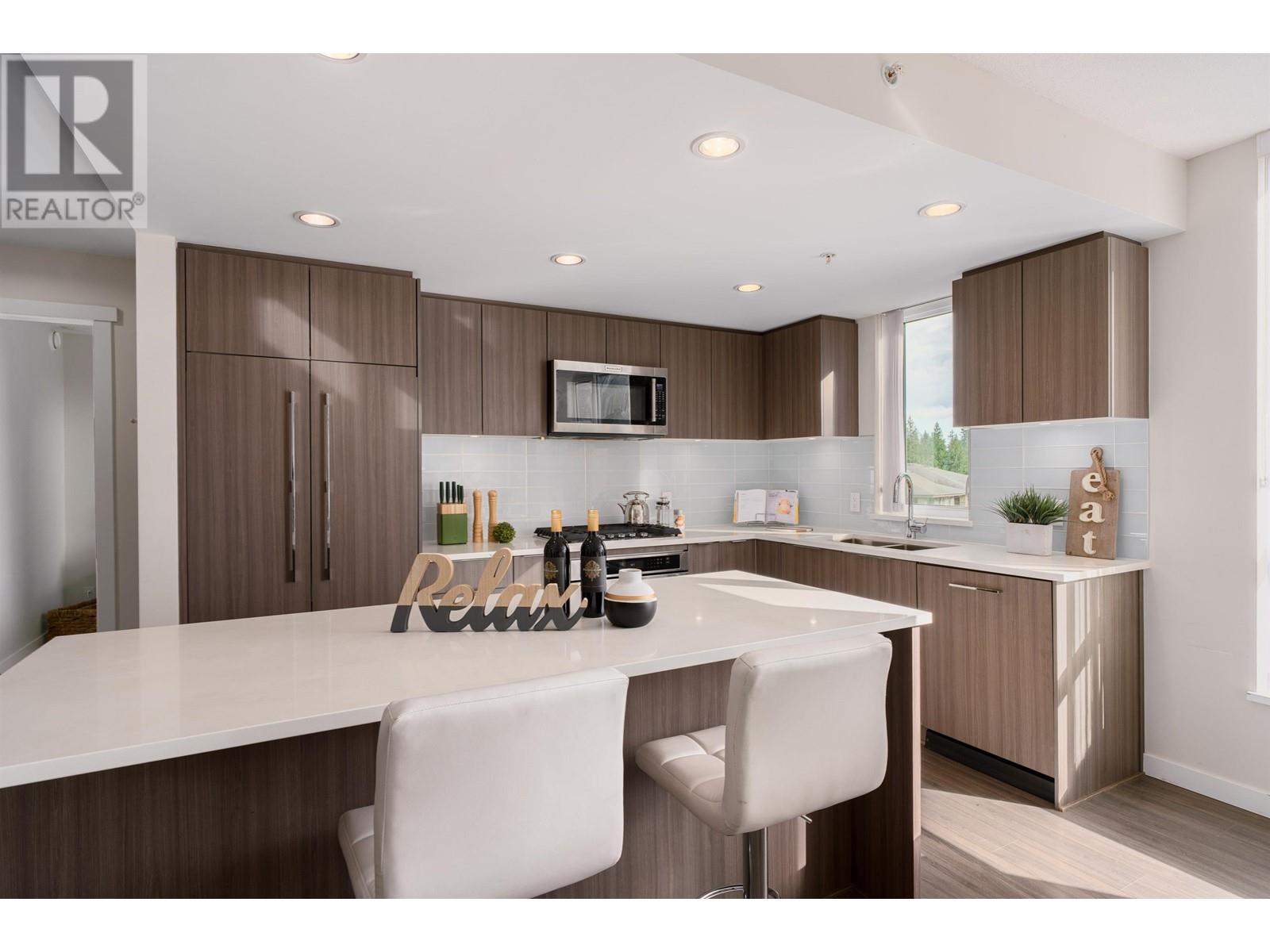 404 3096 Windsor Gate, Coquitlam, British Columbia  V3B 0P4 - Photo 10 - R2988046
