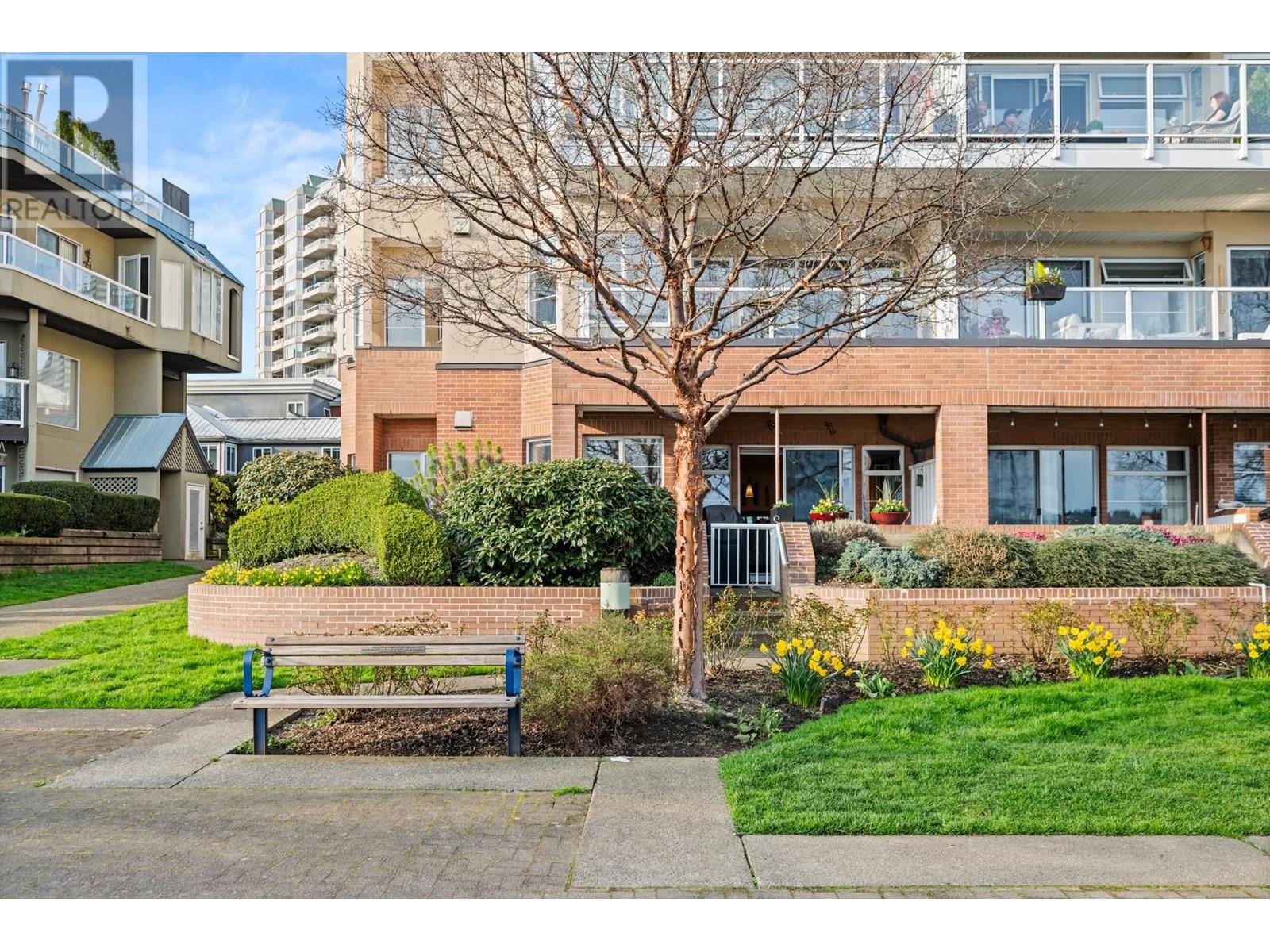 101 12 K De K Court, New Westminster, British Columbia  V3M 6C5 - Photo 31 - R2984846