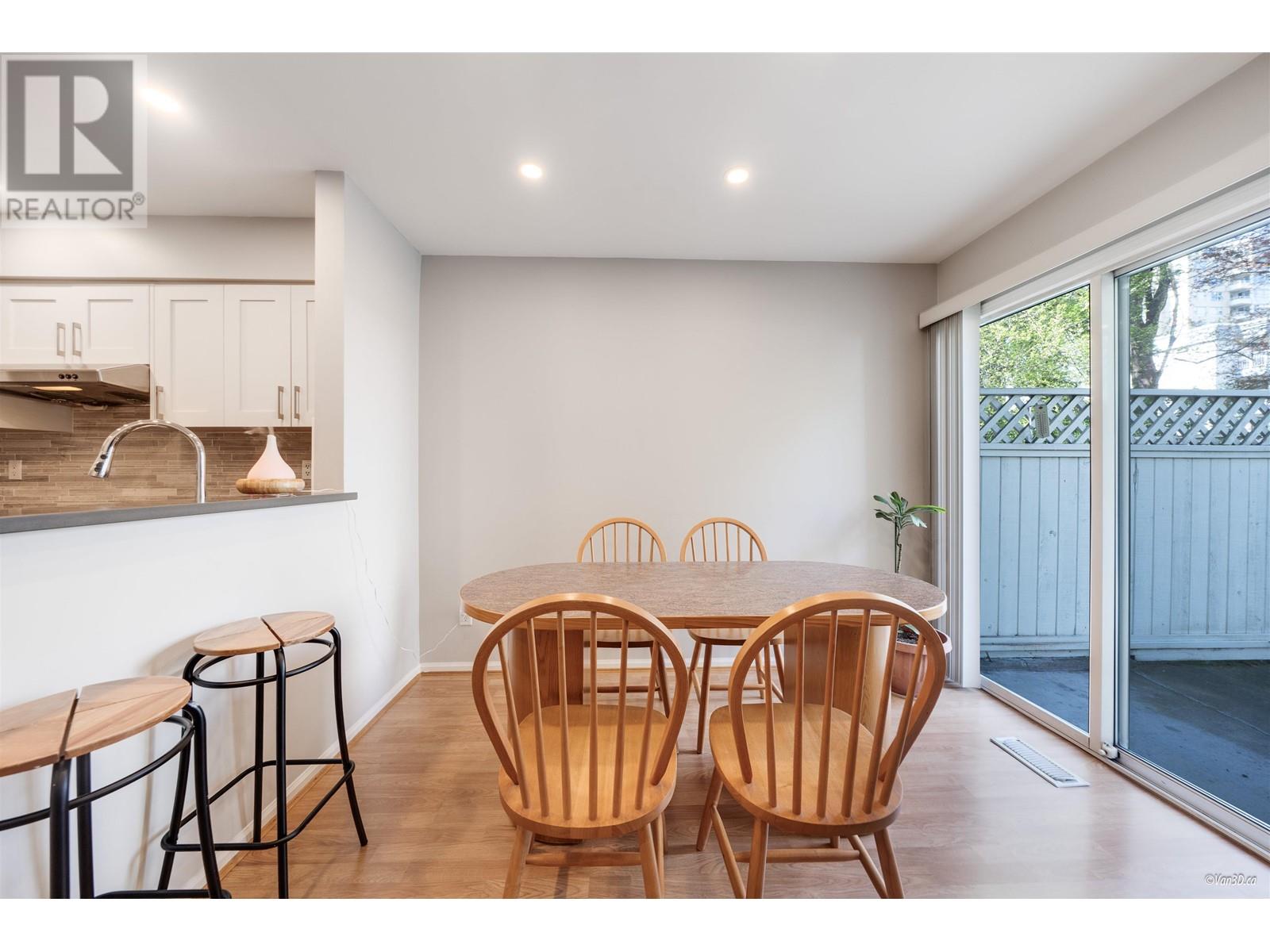 4 6391 Cooney Road, Richmond, British Columbia  V6Y 2J5 - Photo 6 - R2987544