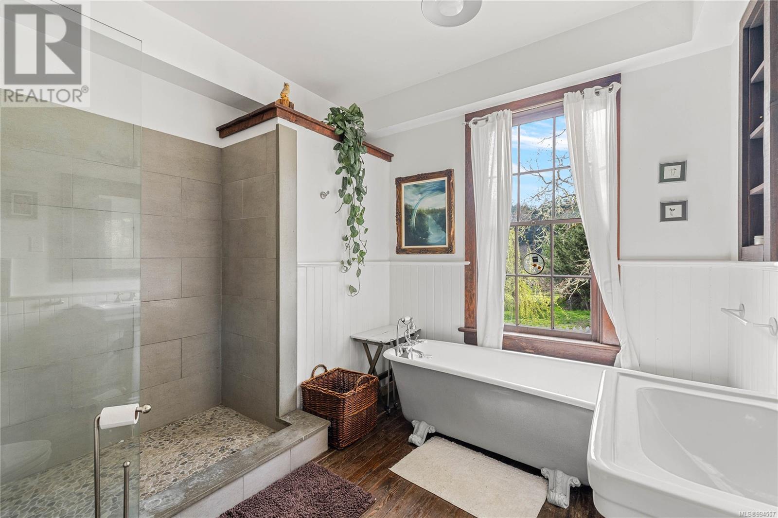 301 Epron Rd, Salt Spring, British Columbia  V8K 2B4 - Photo 10 - 994507