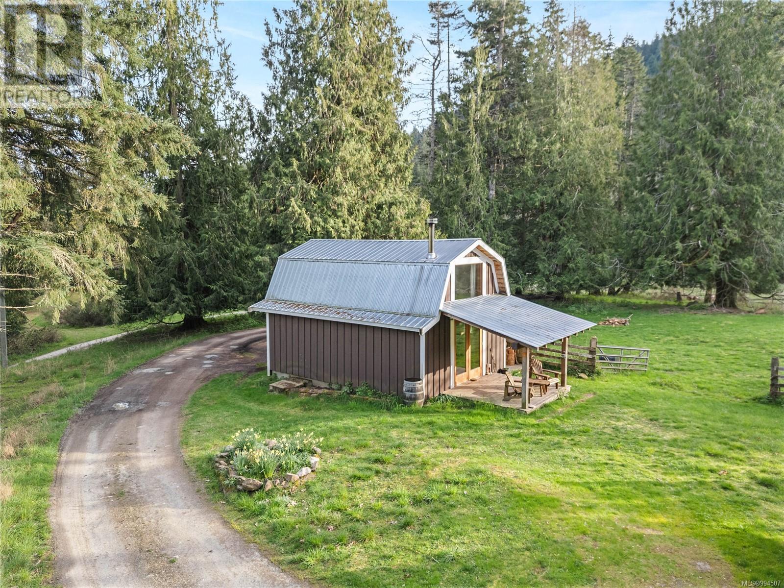 301 Epron Rd, Salt Spring, British Columbia  V8K 2B4 - Photo 31 - 994507