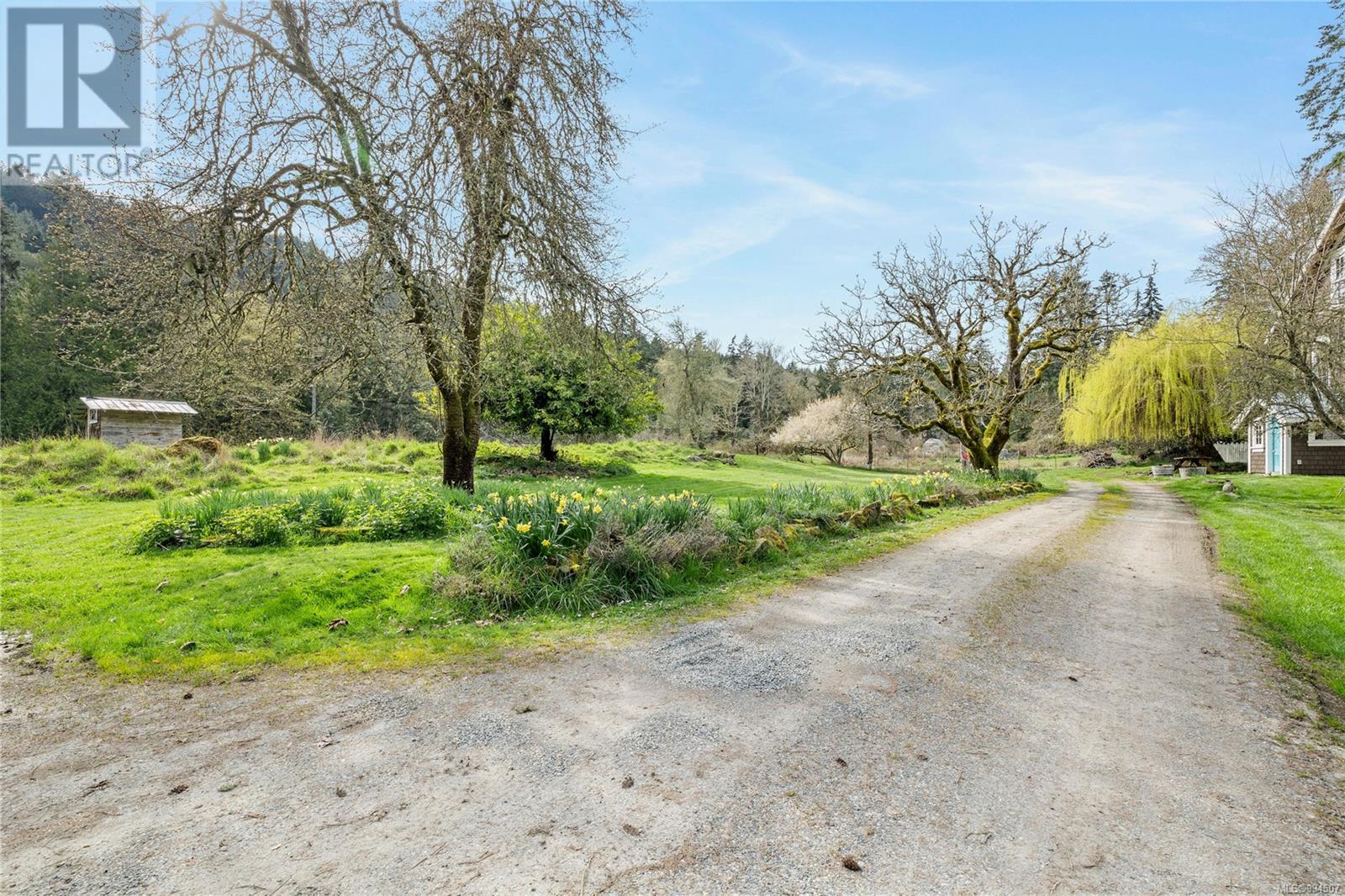 301 Epron Rd, Salt Spring, British Columbia  V8K 2B4 - Photo 37 - 994507