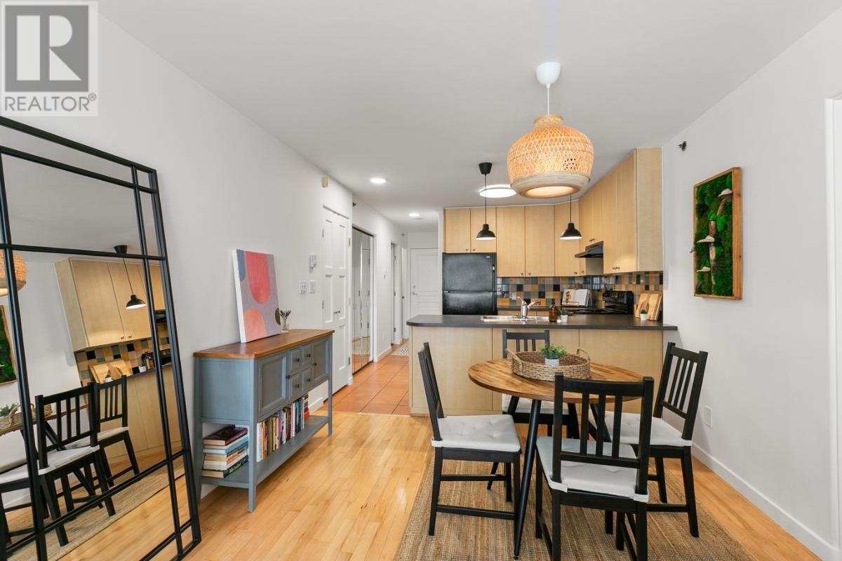 206 819 Hamilton Street, Vancouver, British Columbia  V6B 6M2 - Photo 6 - R2988175