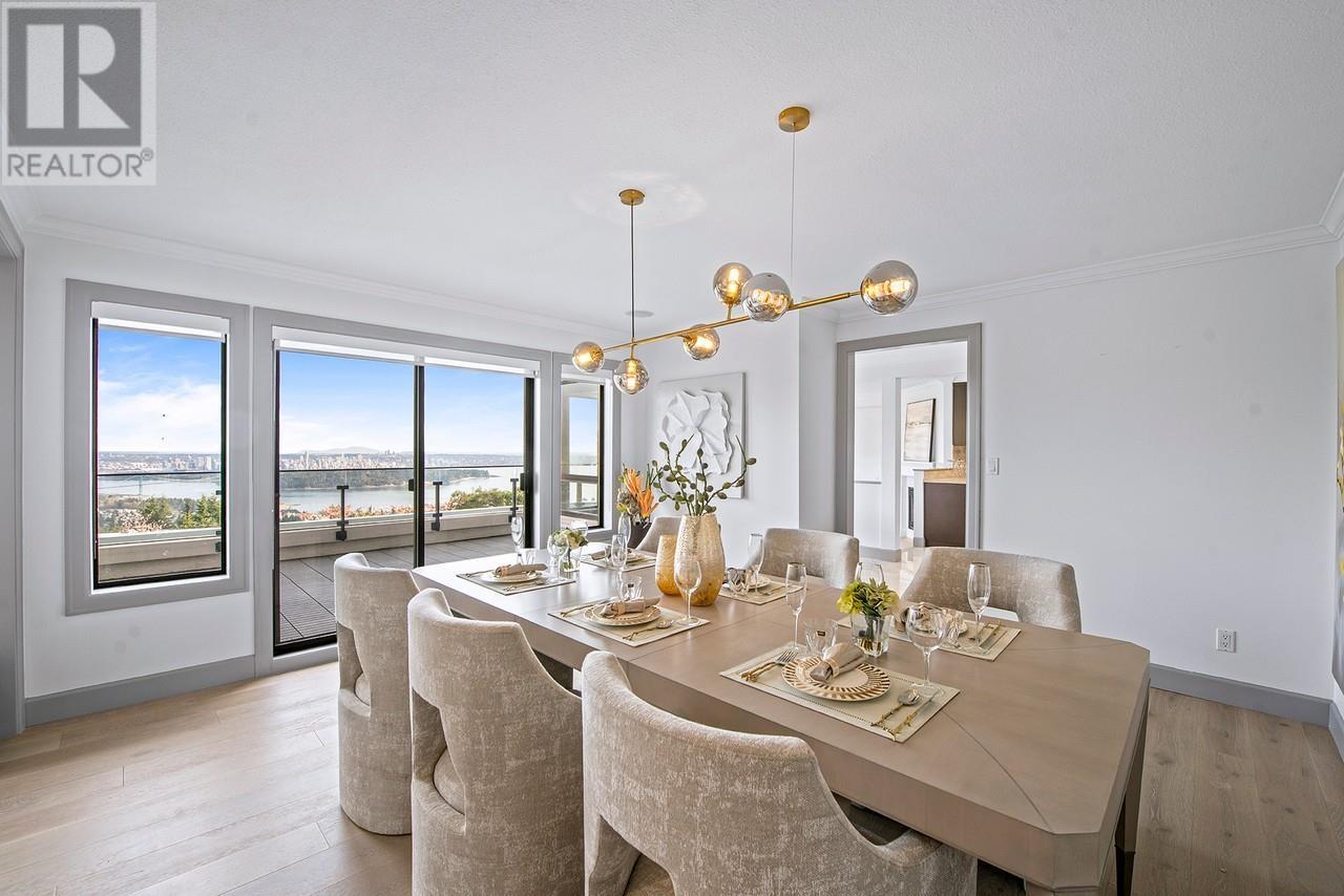 2523 Westhill Drive, West Vancouver, British Columbia  V7S 3A3 - Photo 4 - R2988086