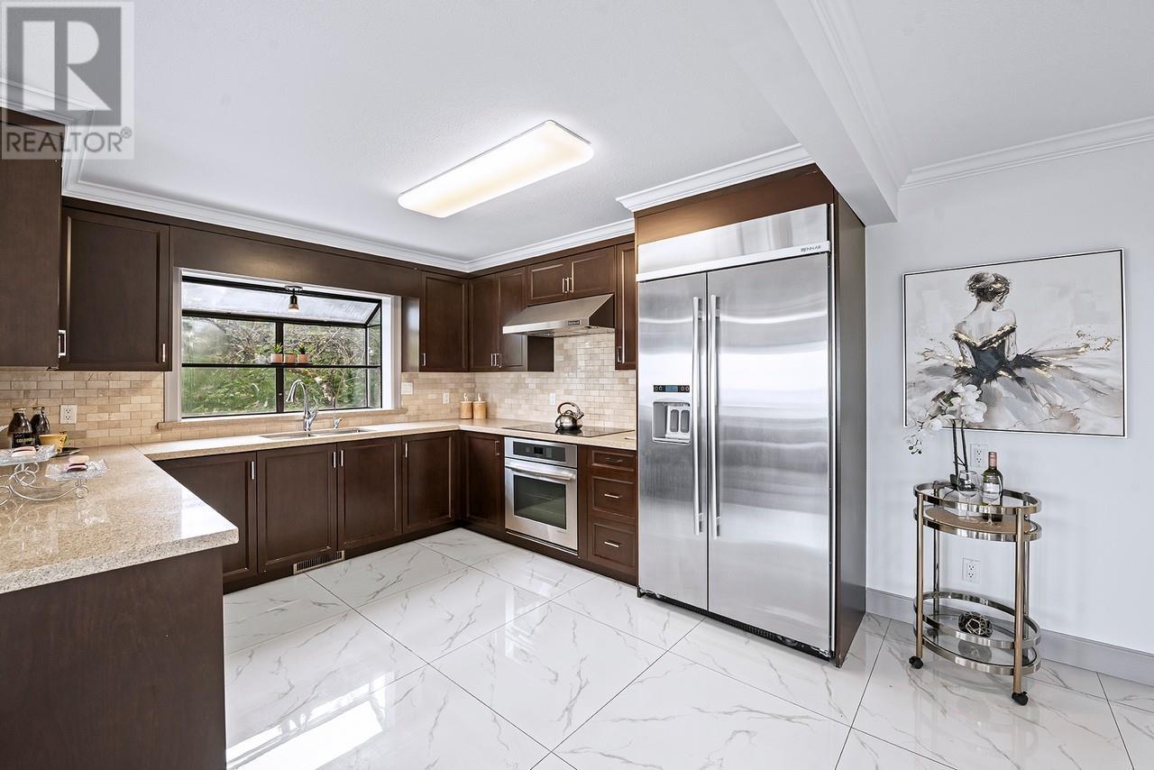 2523 Westhill Drive, West Vancouver, British Columbia  V7S 3A3 - Photo 9 - R2988086