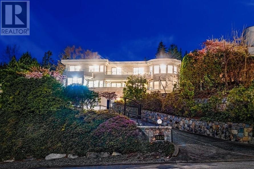 2523 Westhill Drive, West Vancouver, British Columbia  V7S 3A3 - Photo 1 - R2988086